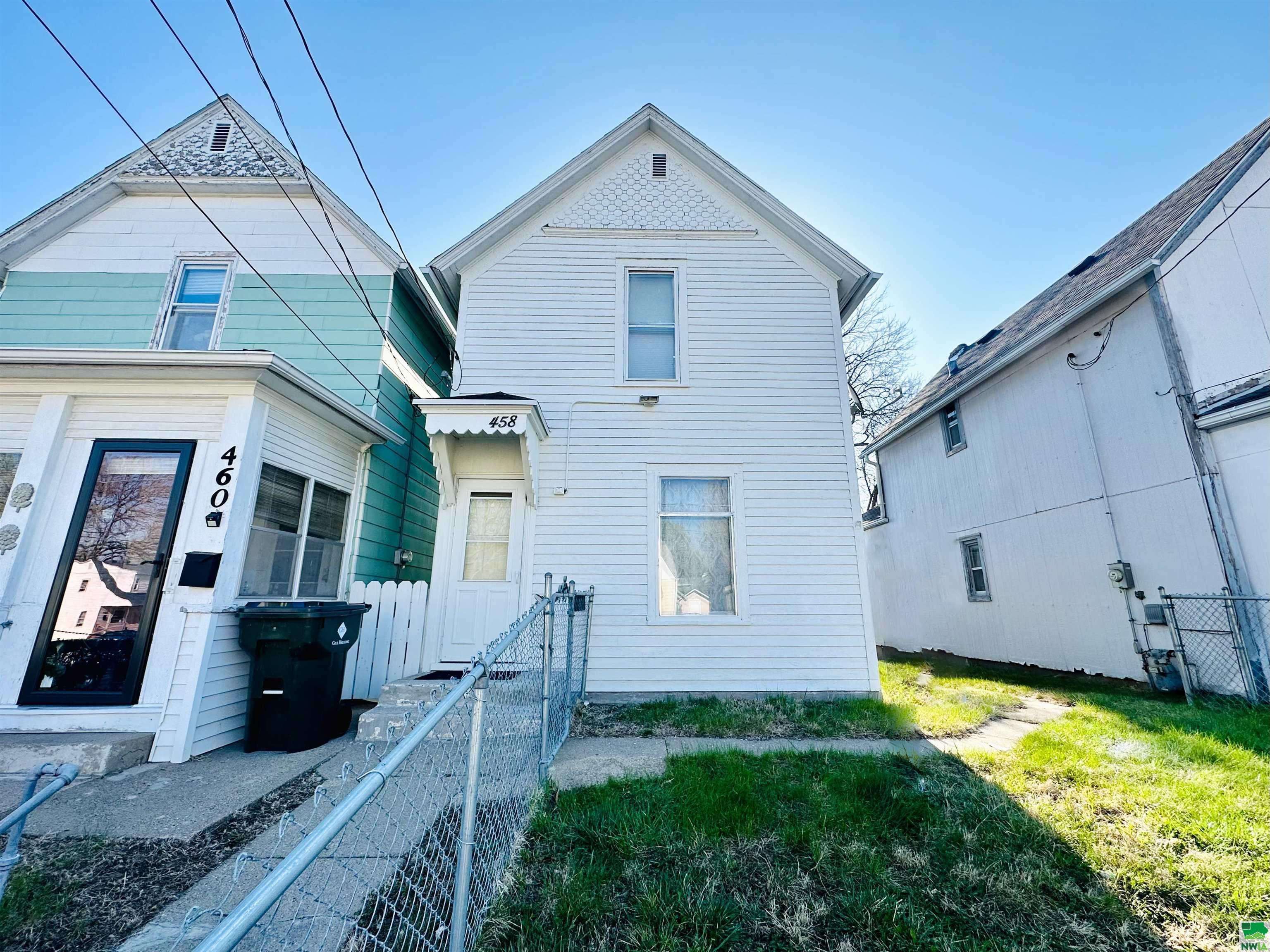 Sioux City, IA 51103,458 John St