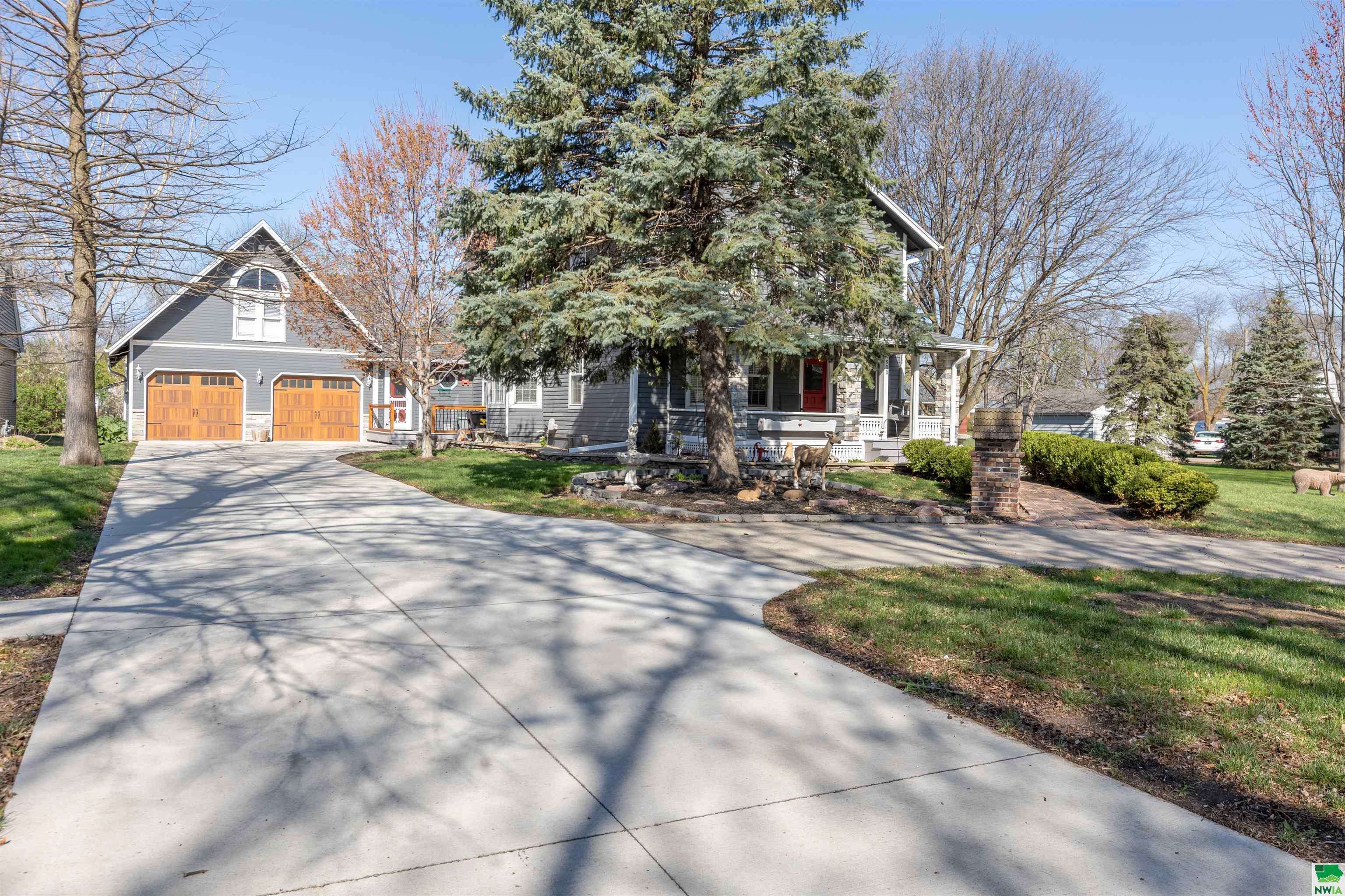 Onawa, IA 51040,900 15th Street