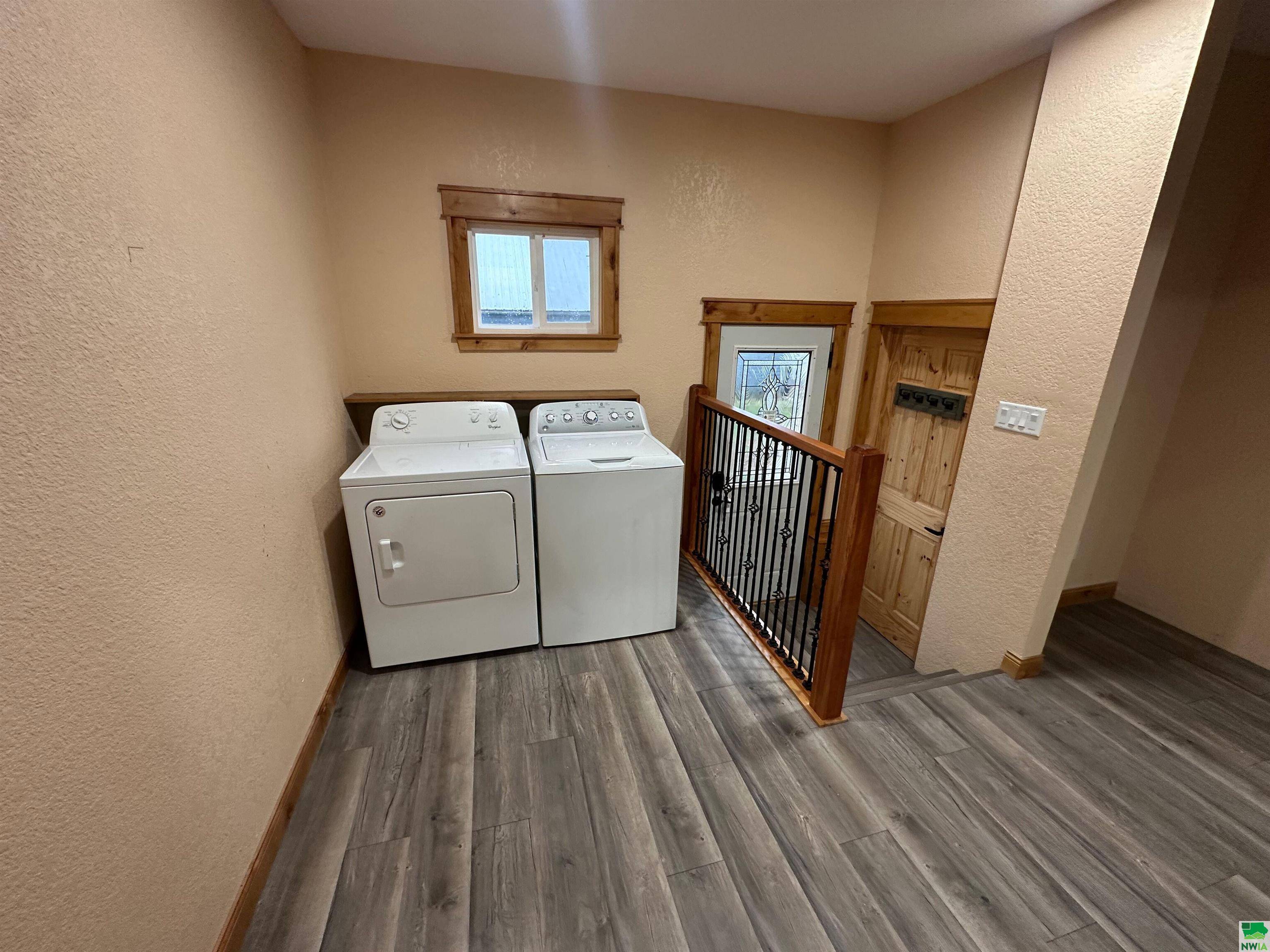 Sibley, IA 51249,503 10th Street