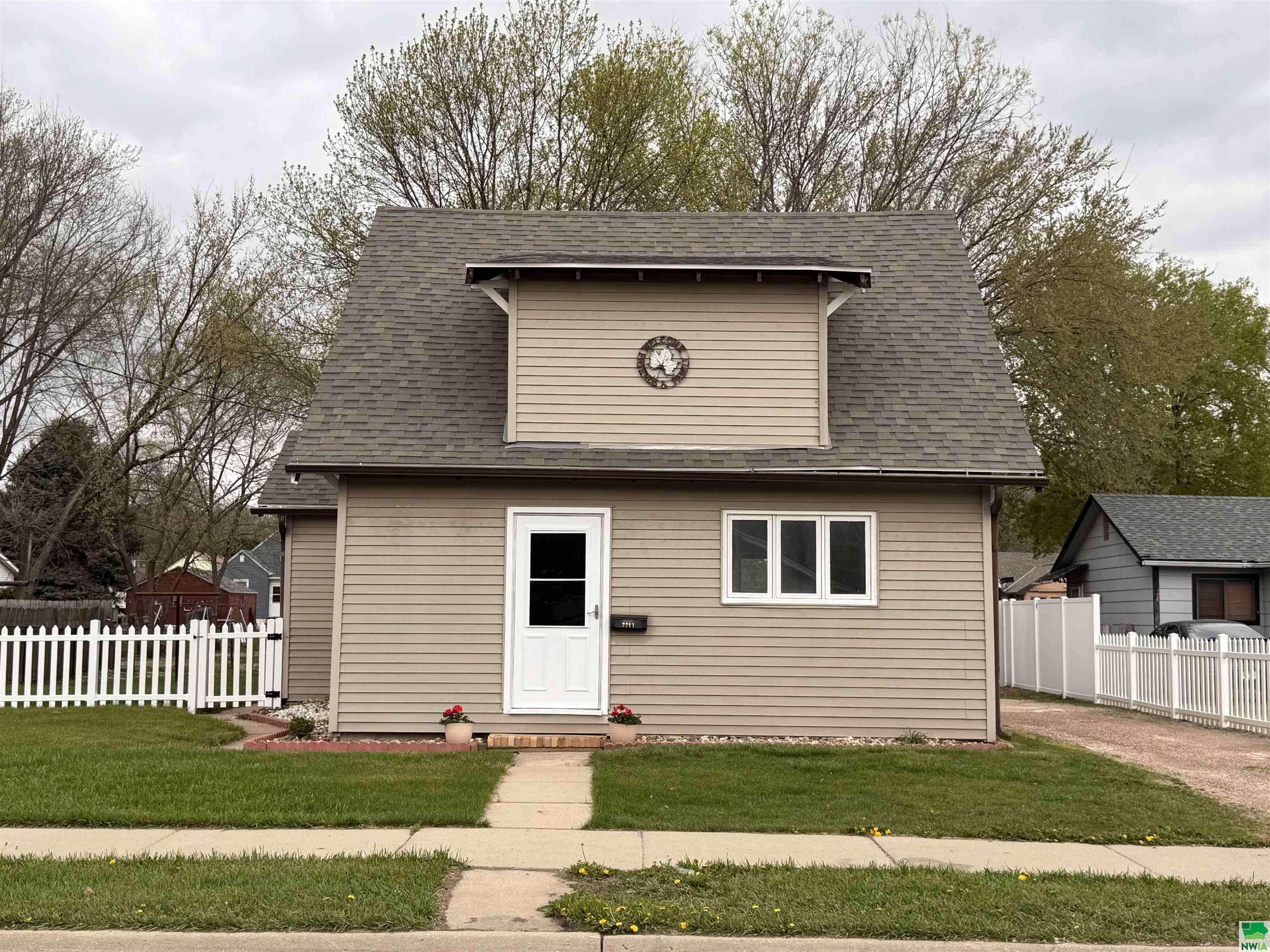 Sioux City, IA 51103,2211 Myrtle St