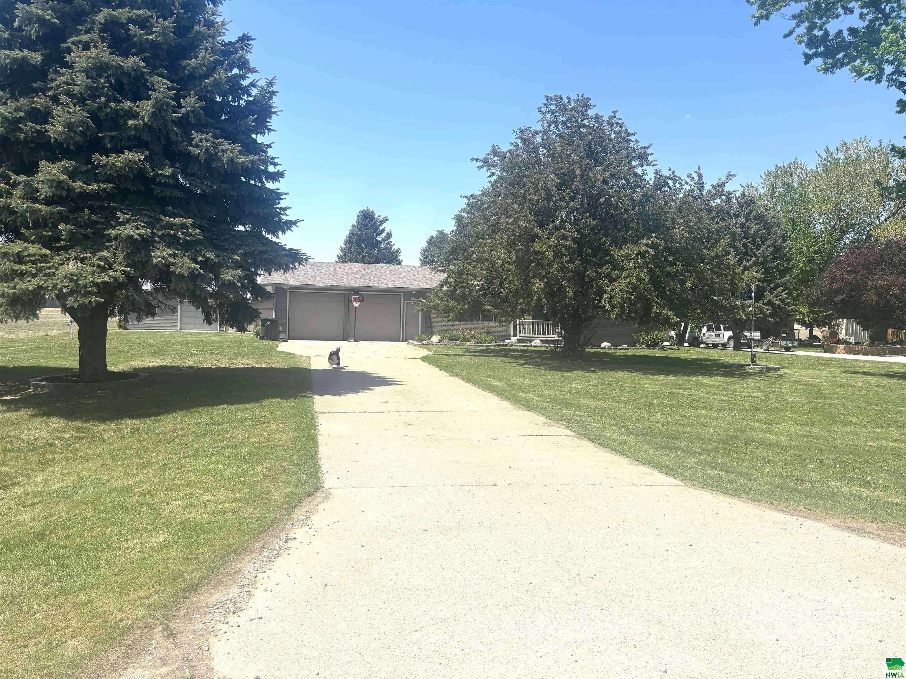 Dakota City, NE 68731,1707 E Ave
