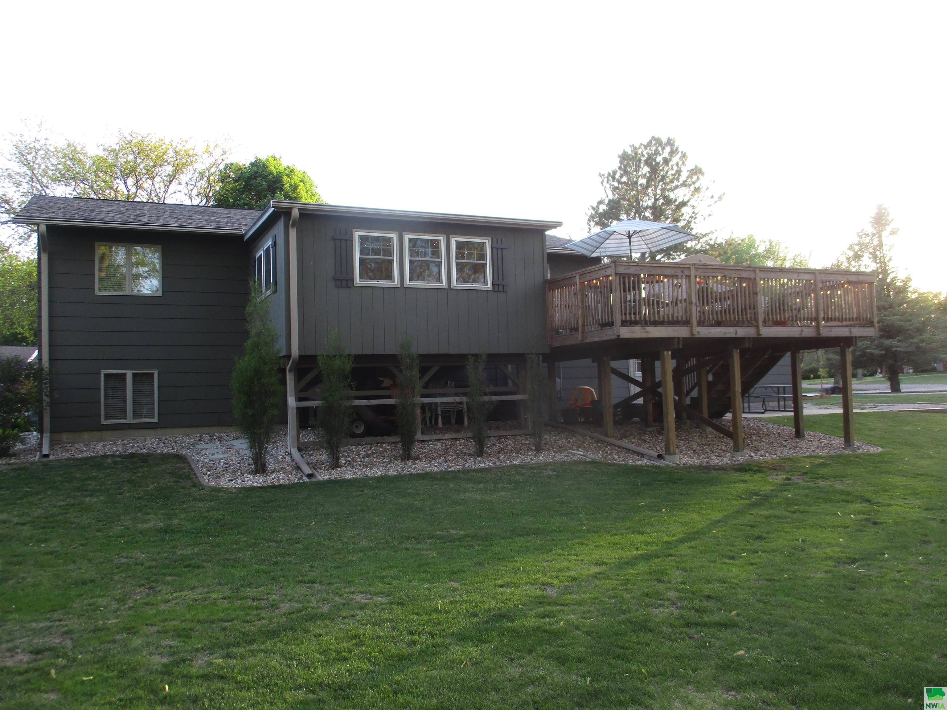 Laurens, IA 50554-0000,318 Oak