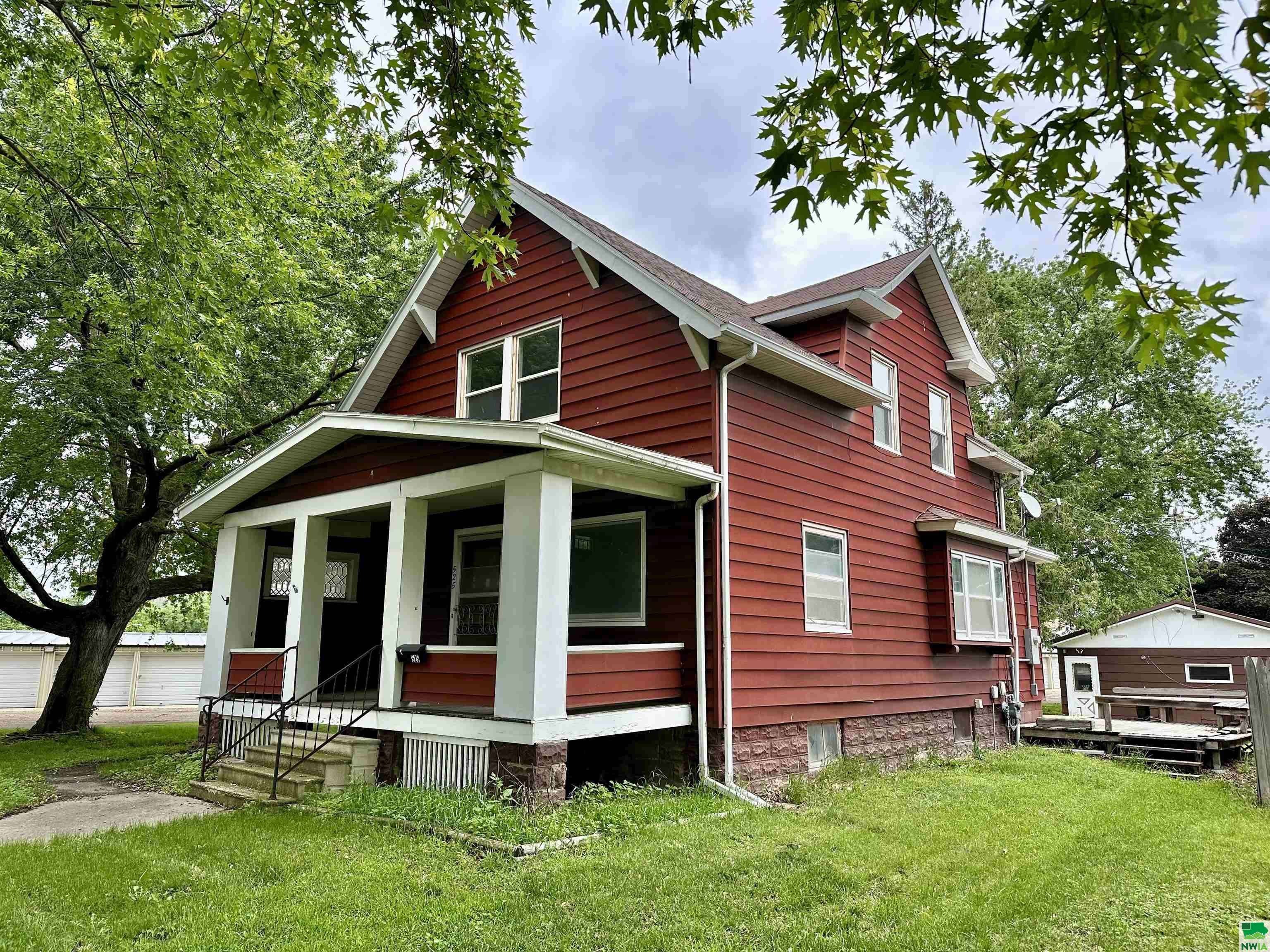 Storm Lake, IA 50588,525 OTSEGO ST