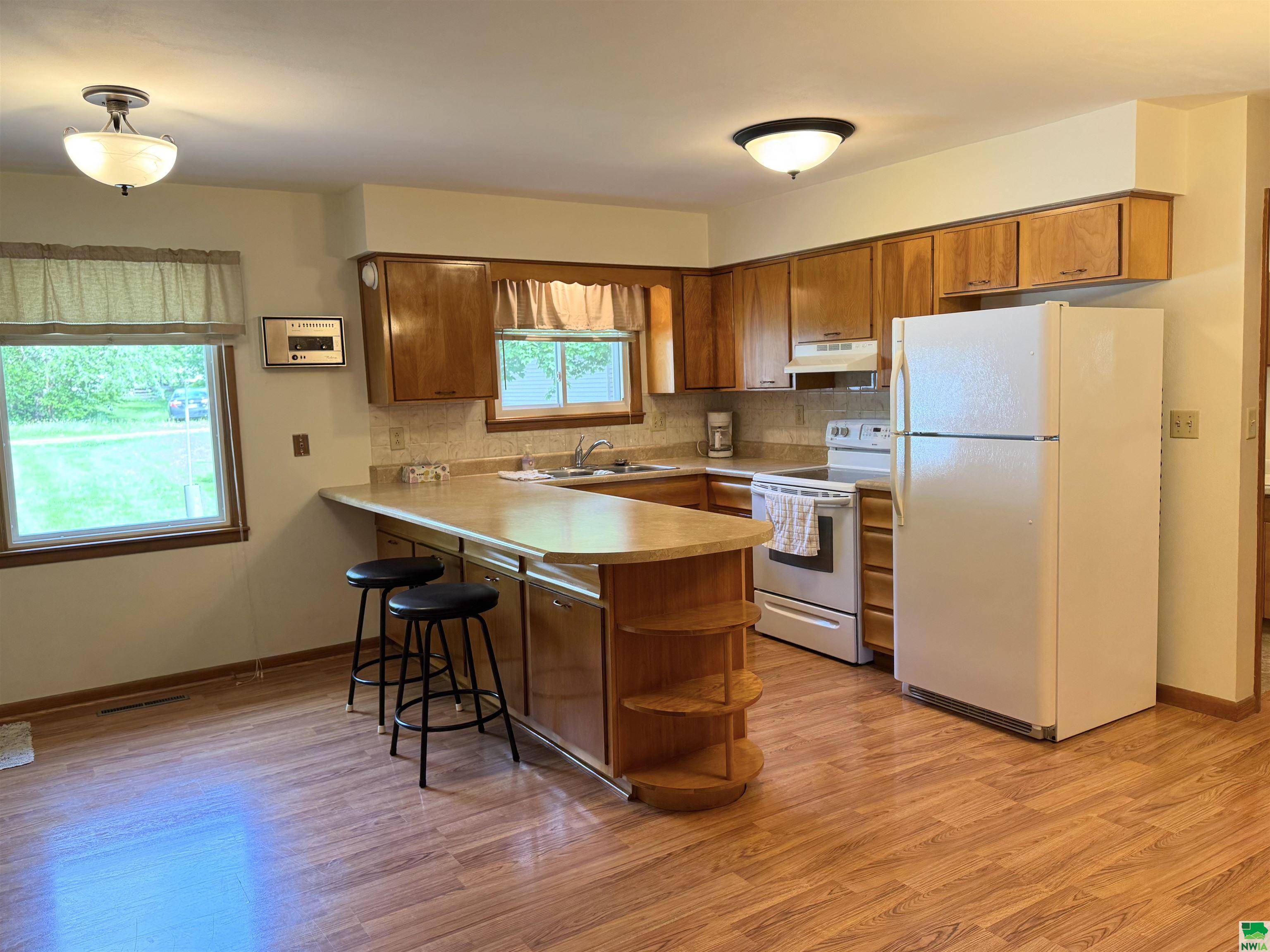 Aurelia, IA 51005,204 MYRTLE ST