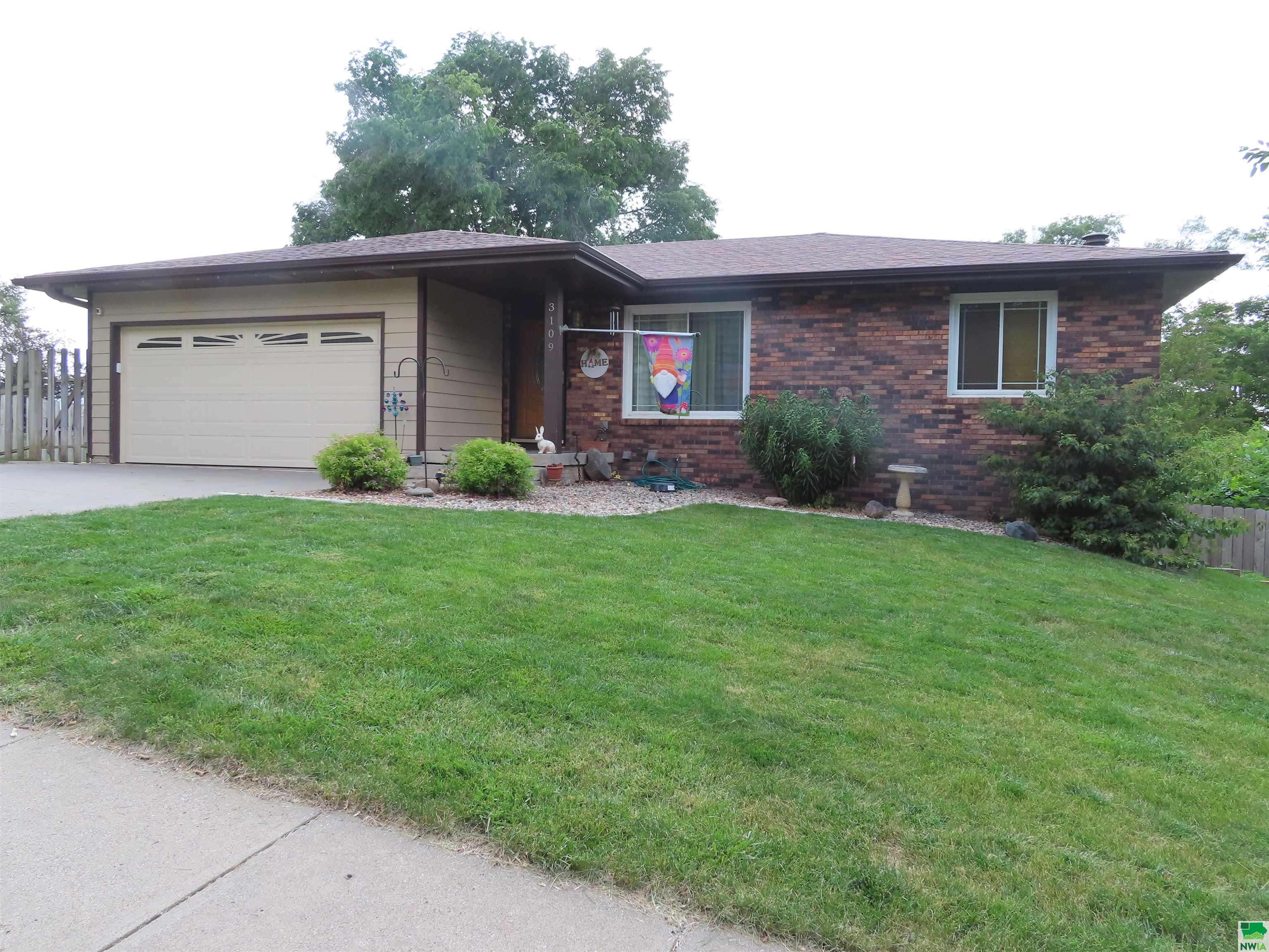 Sioux City, IA 51106,3109 Sumac Trail