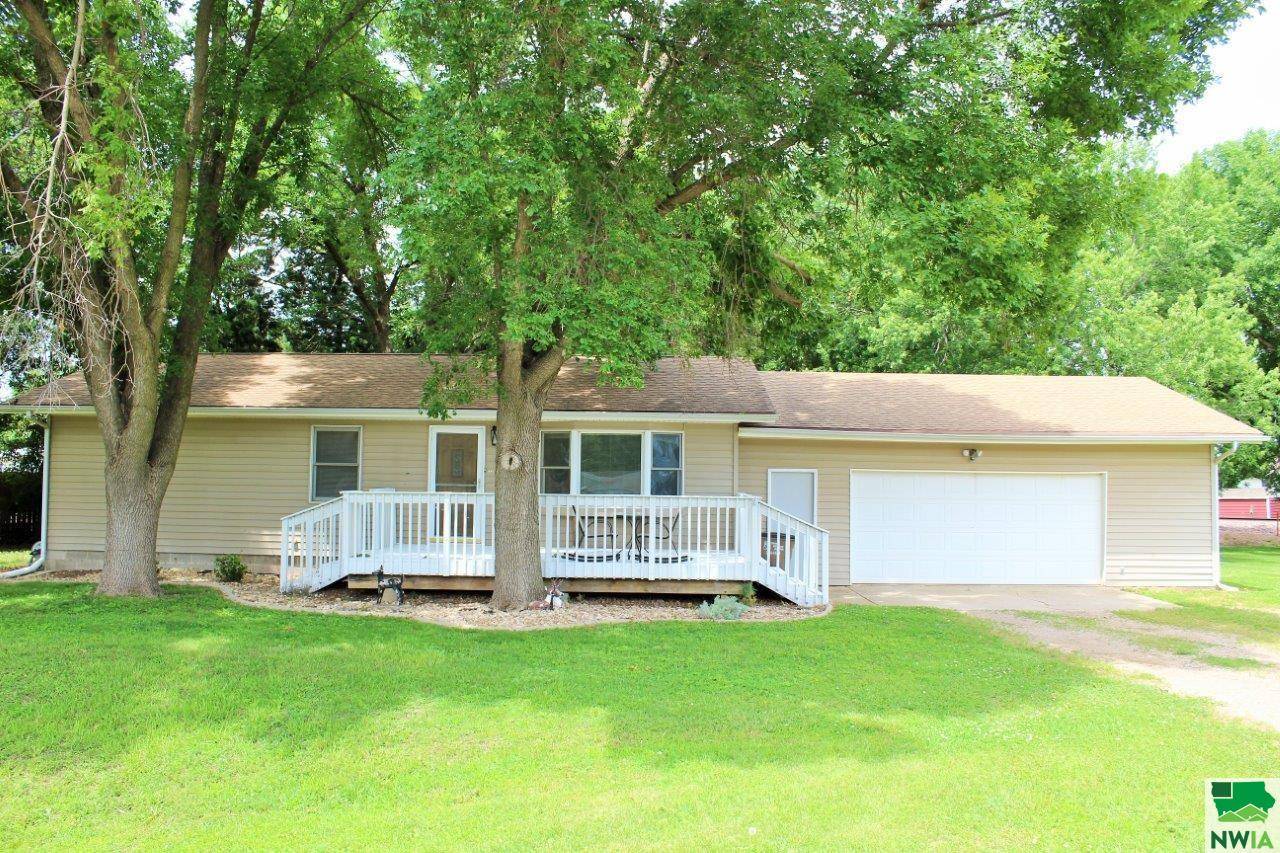 Jefferson, SD 57038,215 W DAKOTA ST