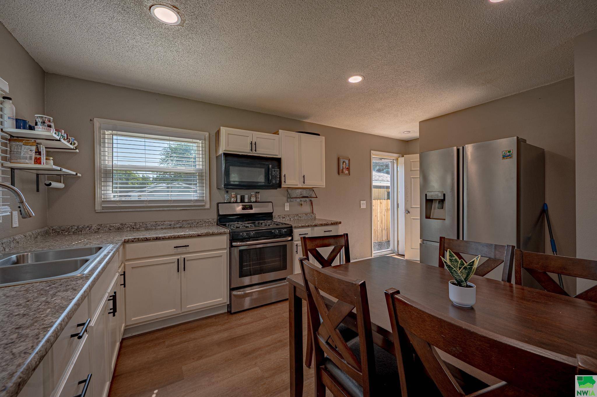 Sioux City, IA 51109,2136 HANFORD ST