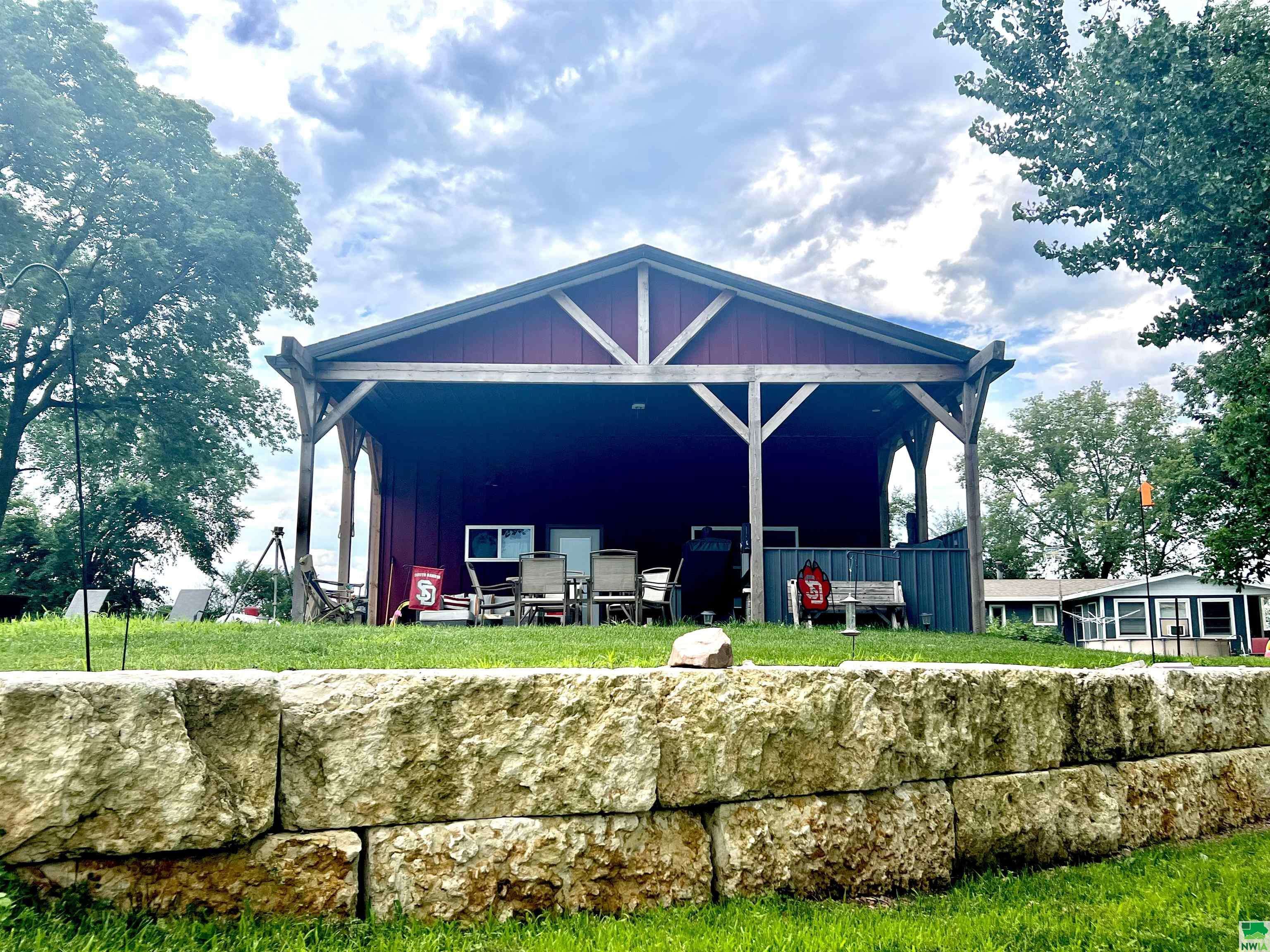 Vermillion, SD 57069,46586 Missouri
