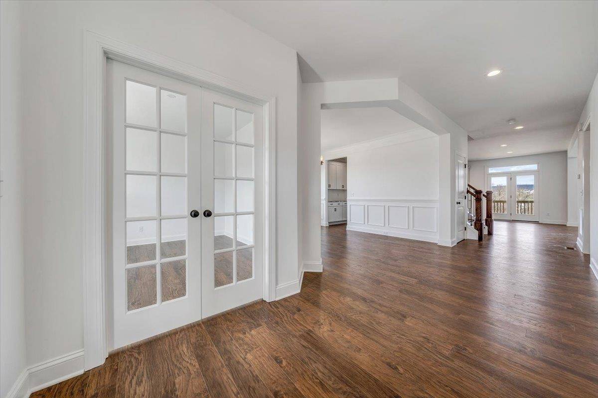 Blacksburg, VA 24060,3015 Natalies WAY