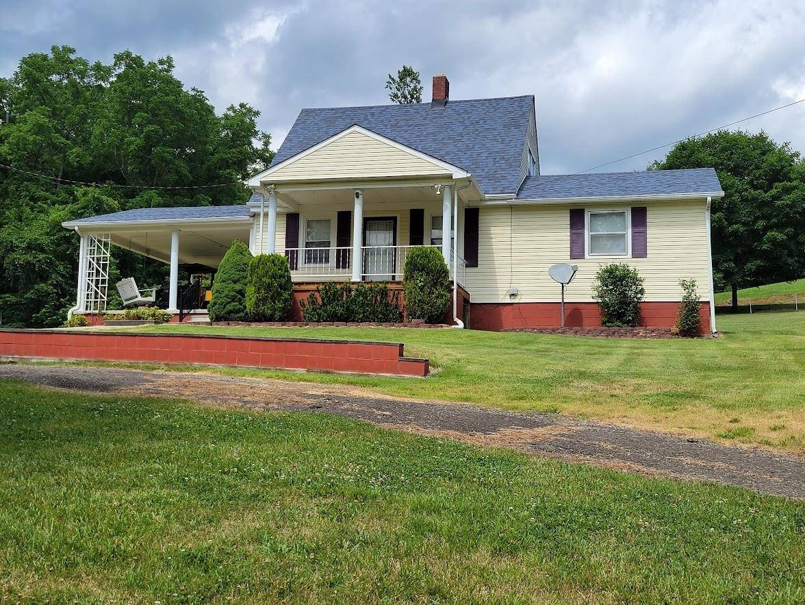 Draper, VA 24324,3331 Pine Run RD