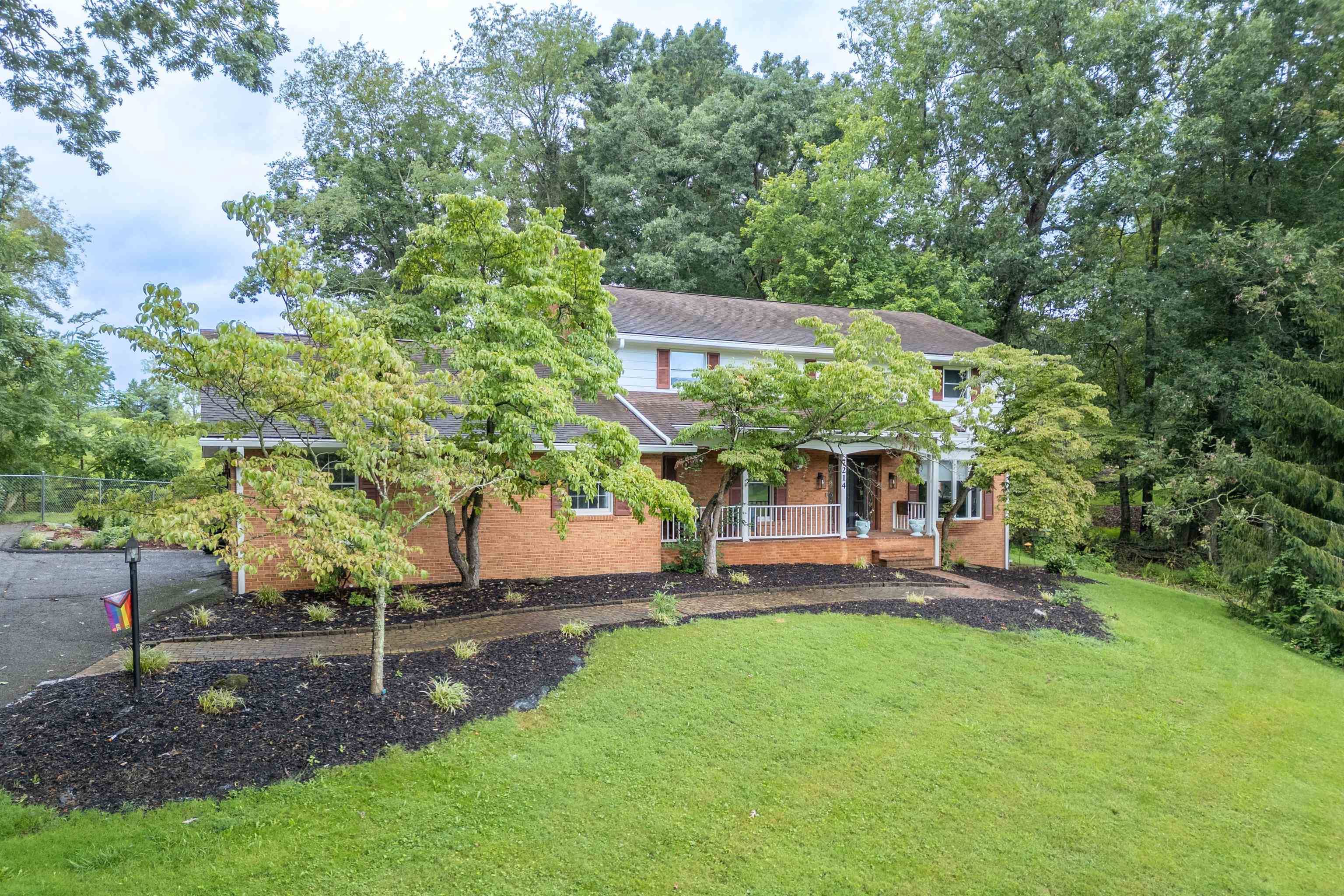 Fairlawn, VA 24141,7214 TIMBERLANE DR