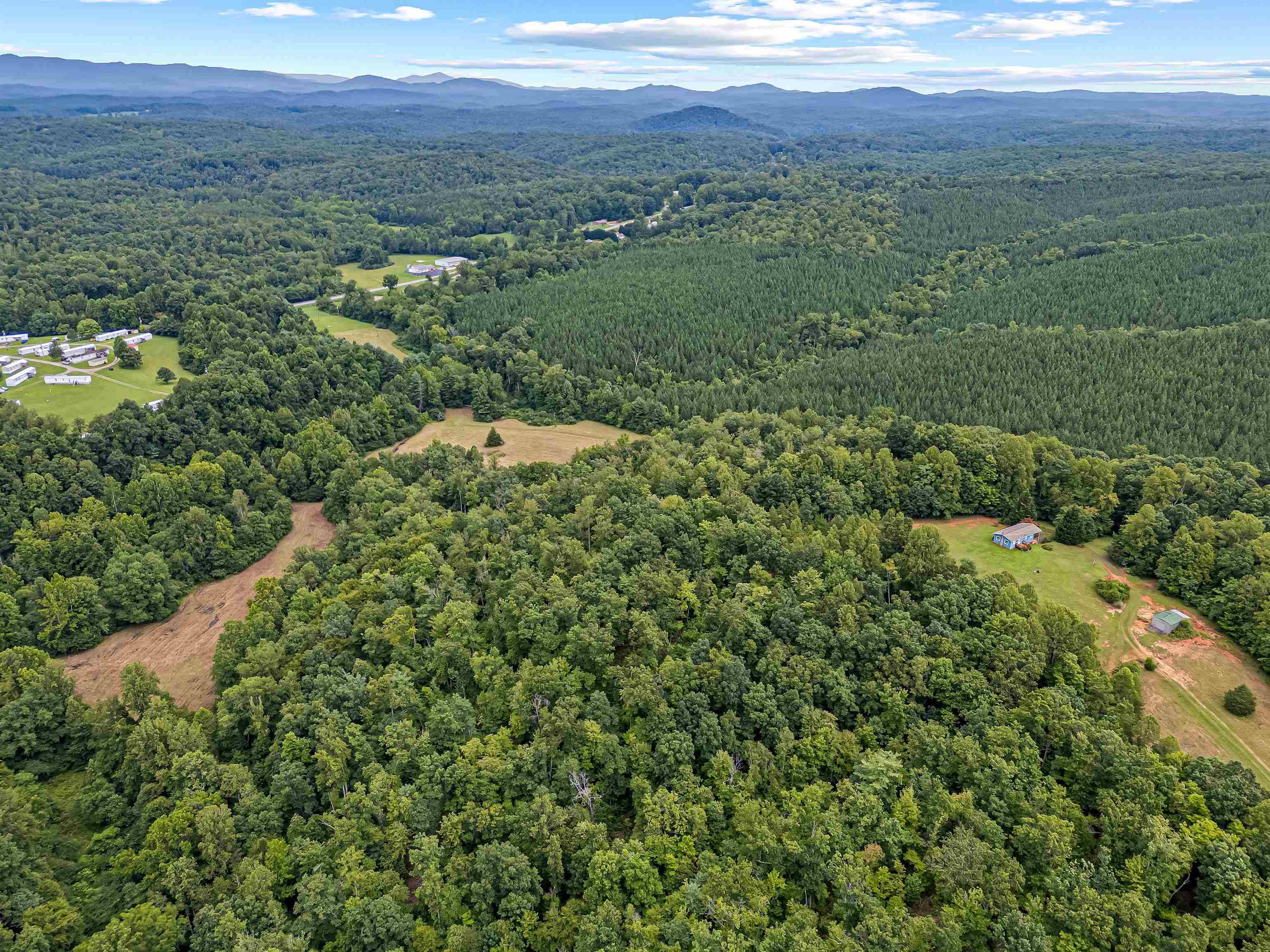 Stuart, VA 24171,1467 Indian Hollow CIR