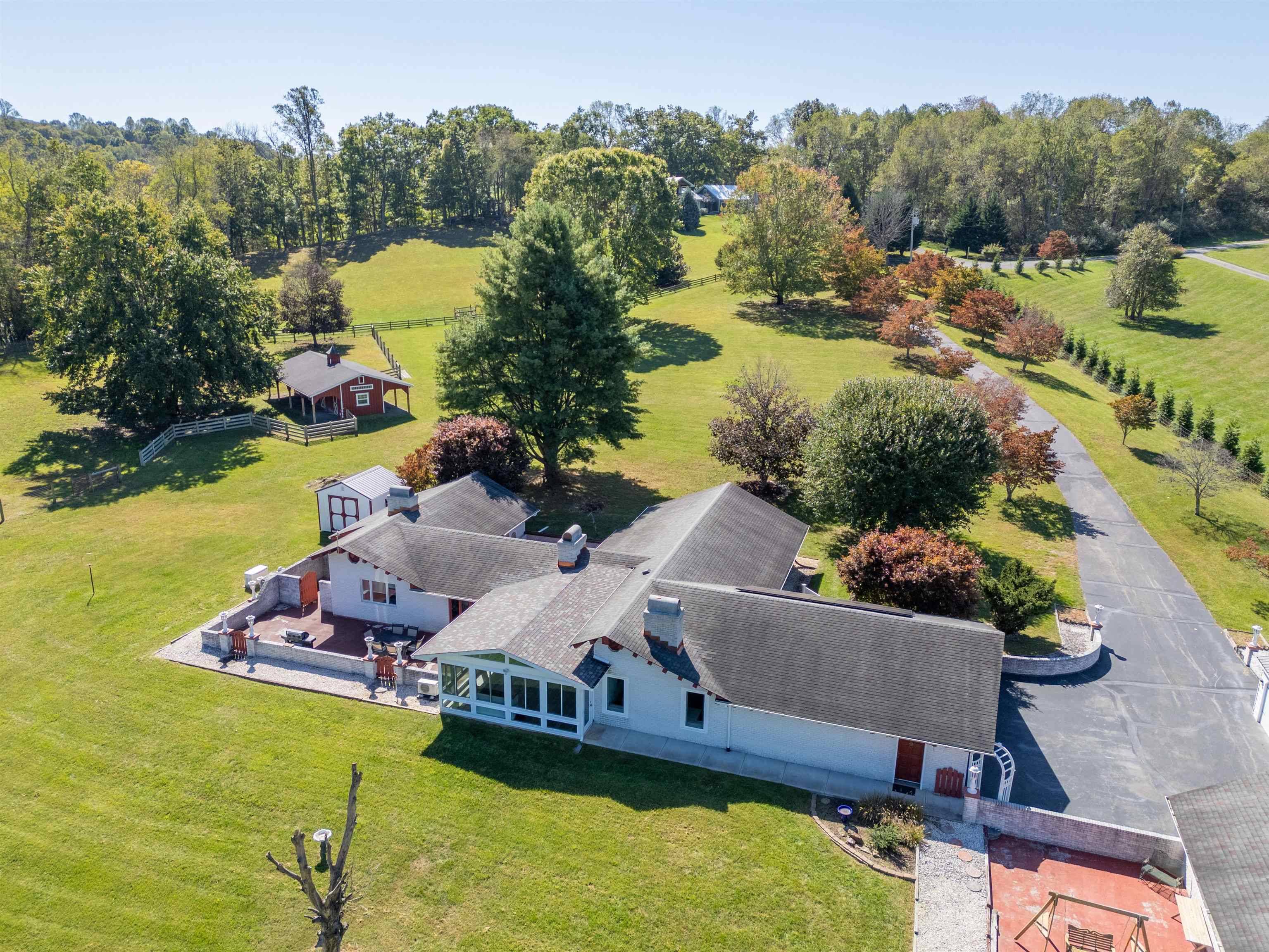 Draper, VA 24324,4670 WATERFRONT FARMS DR