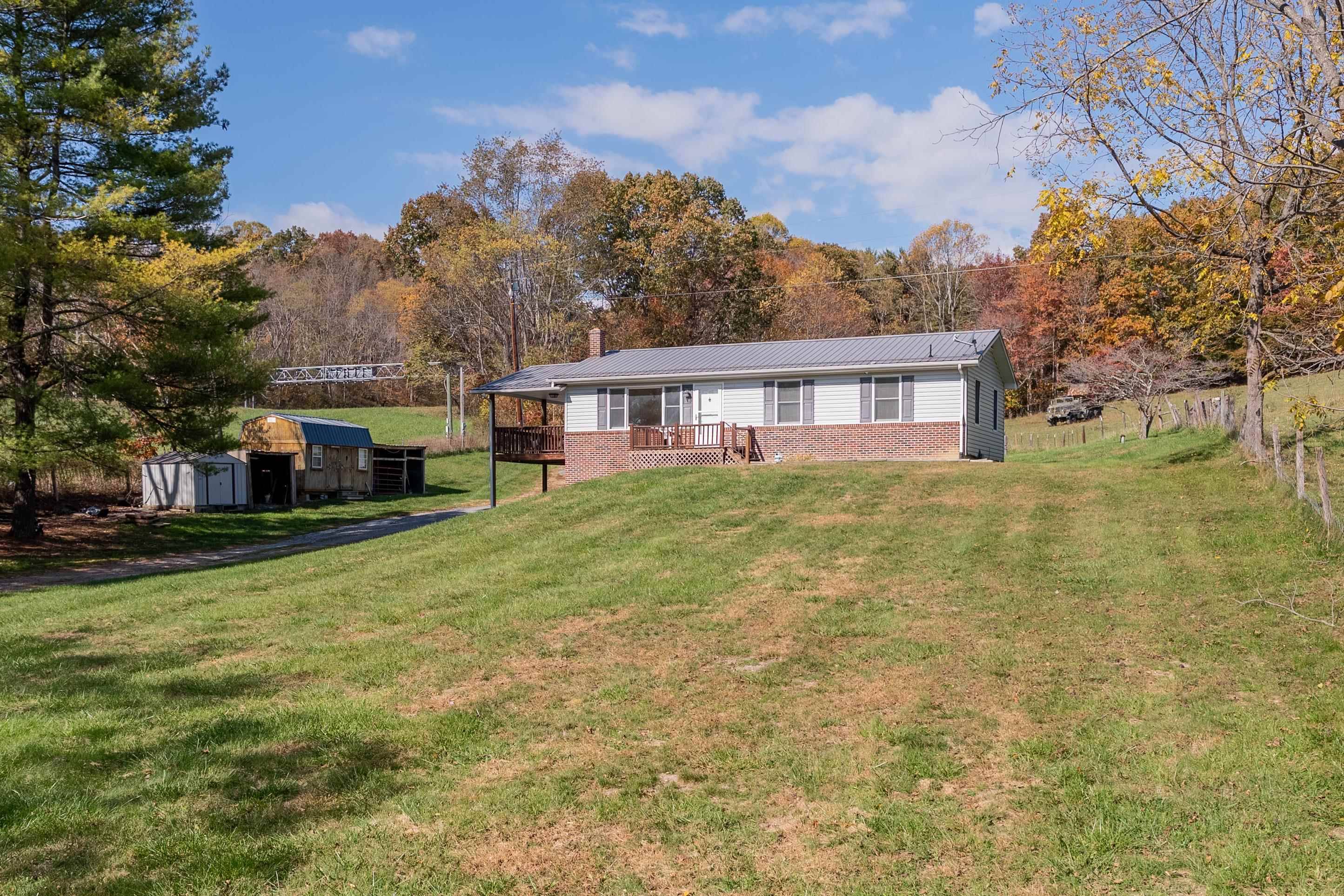 Wytheville, VA 24382,518 Saint Lukes RD