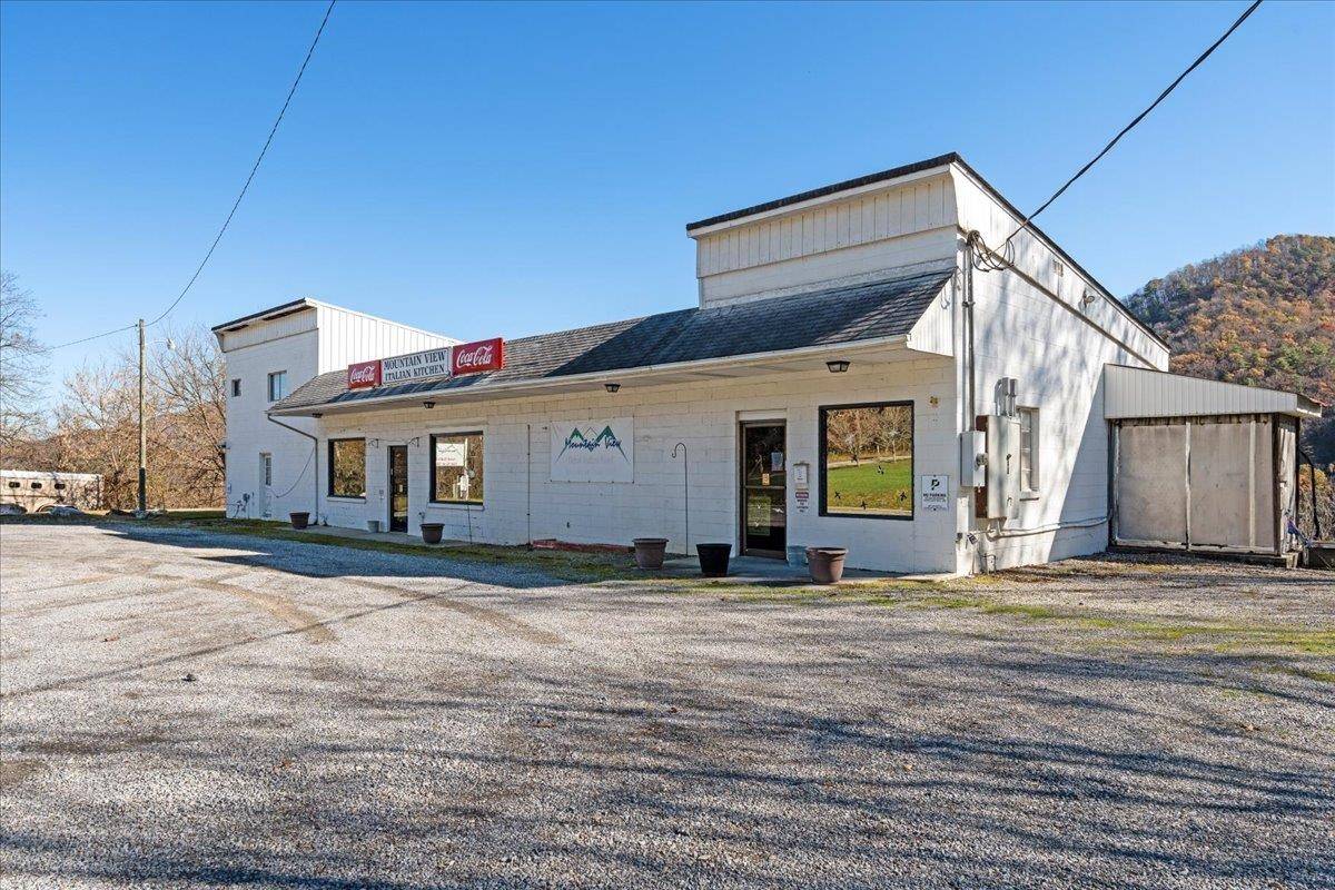 Elliston, VA 24087,3199 NORTHFORK RD