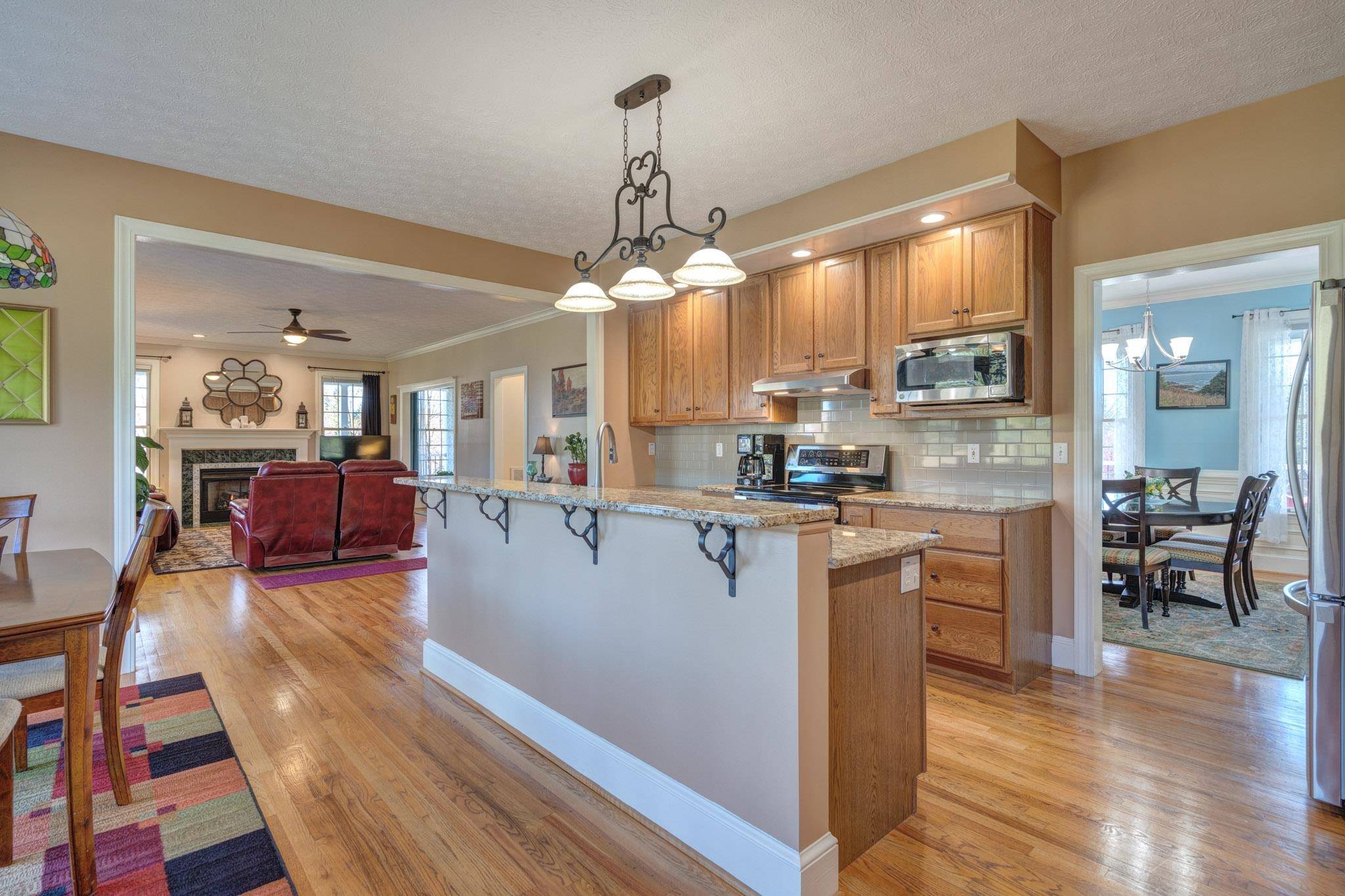 Blacksburg, VA 24060,404 CEDAR ORCHARD Drive W
