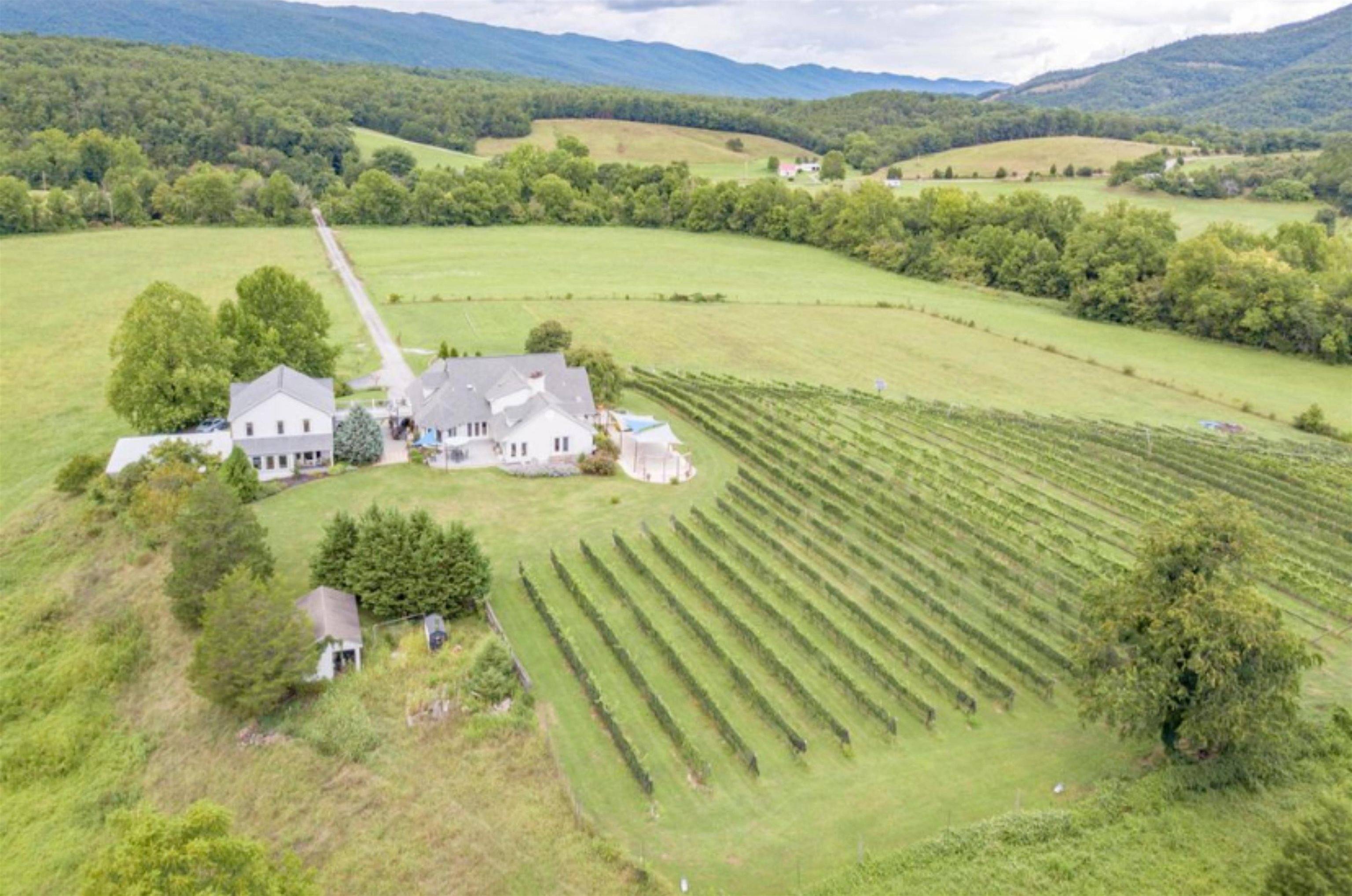 Elliston, VA 24087,4289 NORTHFORK RD