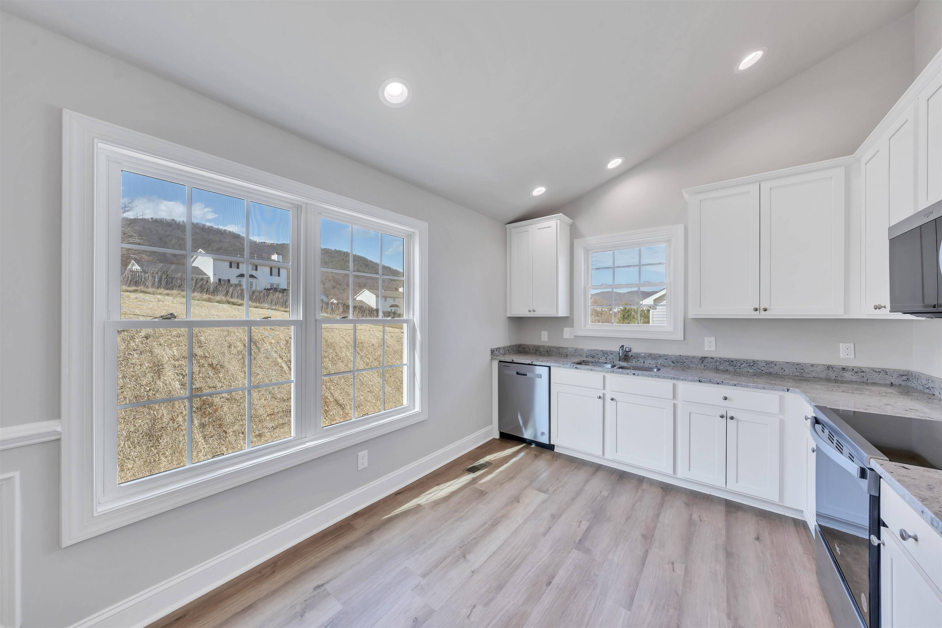 Christiansburg, VA 24073,1525 Kensington WAY