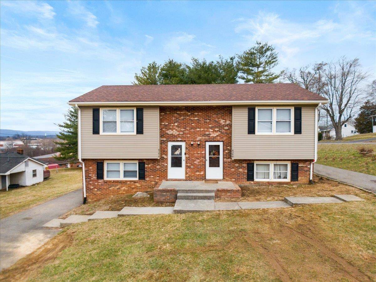 Dublin, VA 24084,4394 Novell LOOP