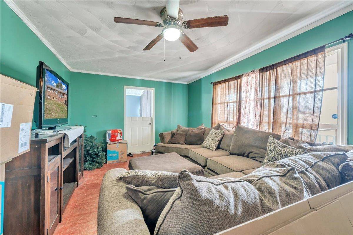 Christiansburg, VA 24073,2930 Roanoke ST
