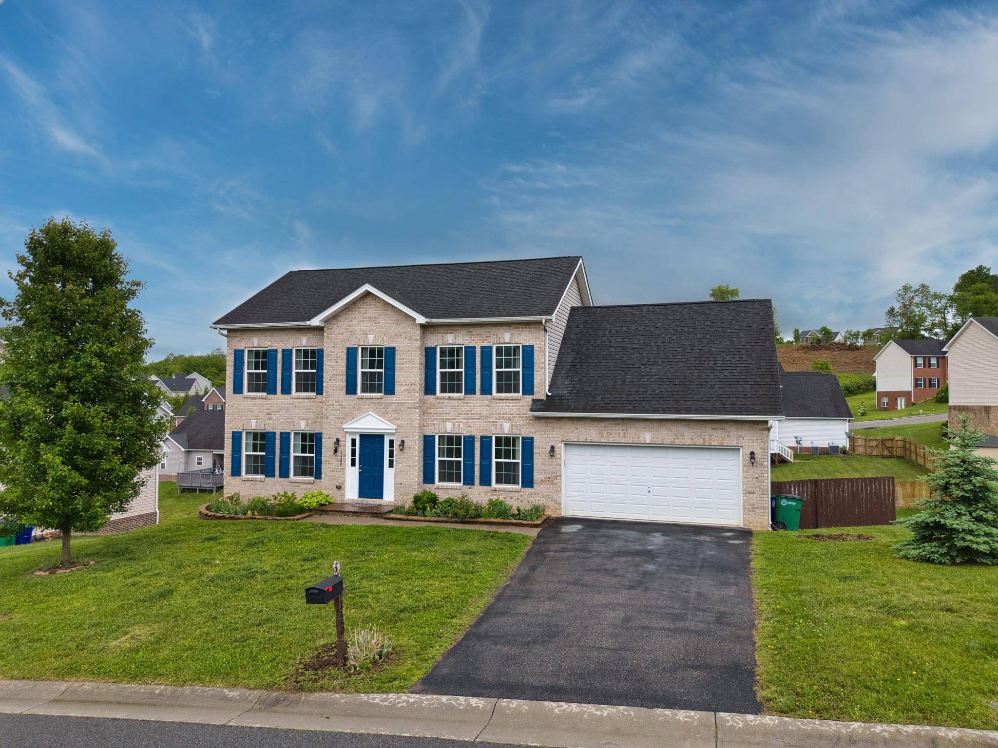 Christiansburg, VA 24073,1480 KENSINGTON WAY