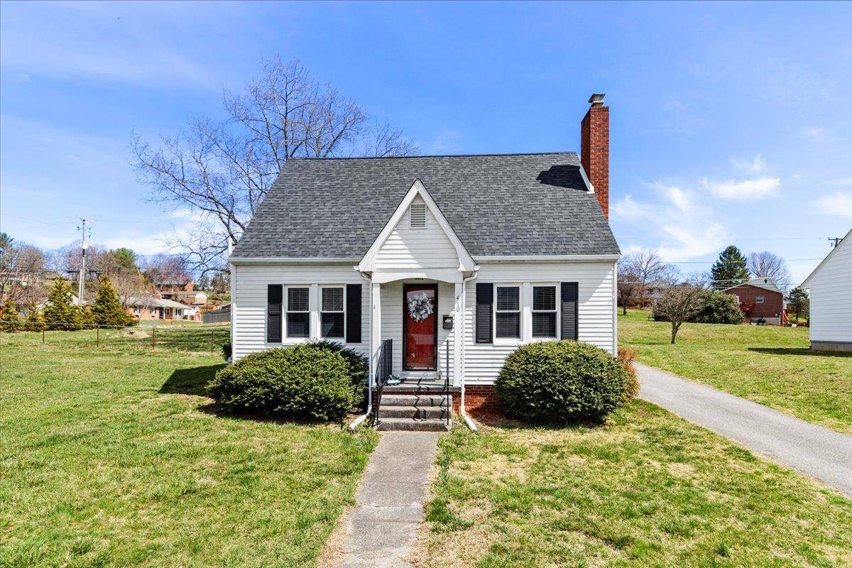 Pearisburg, VA 24134,410 Horsley DR