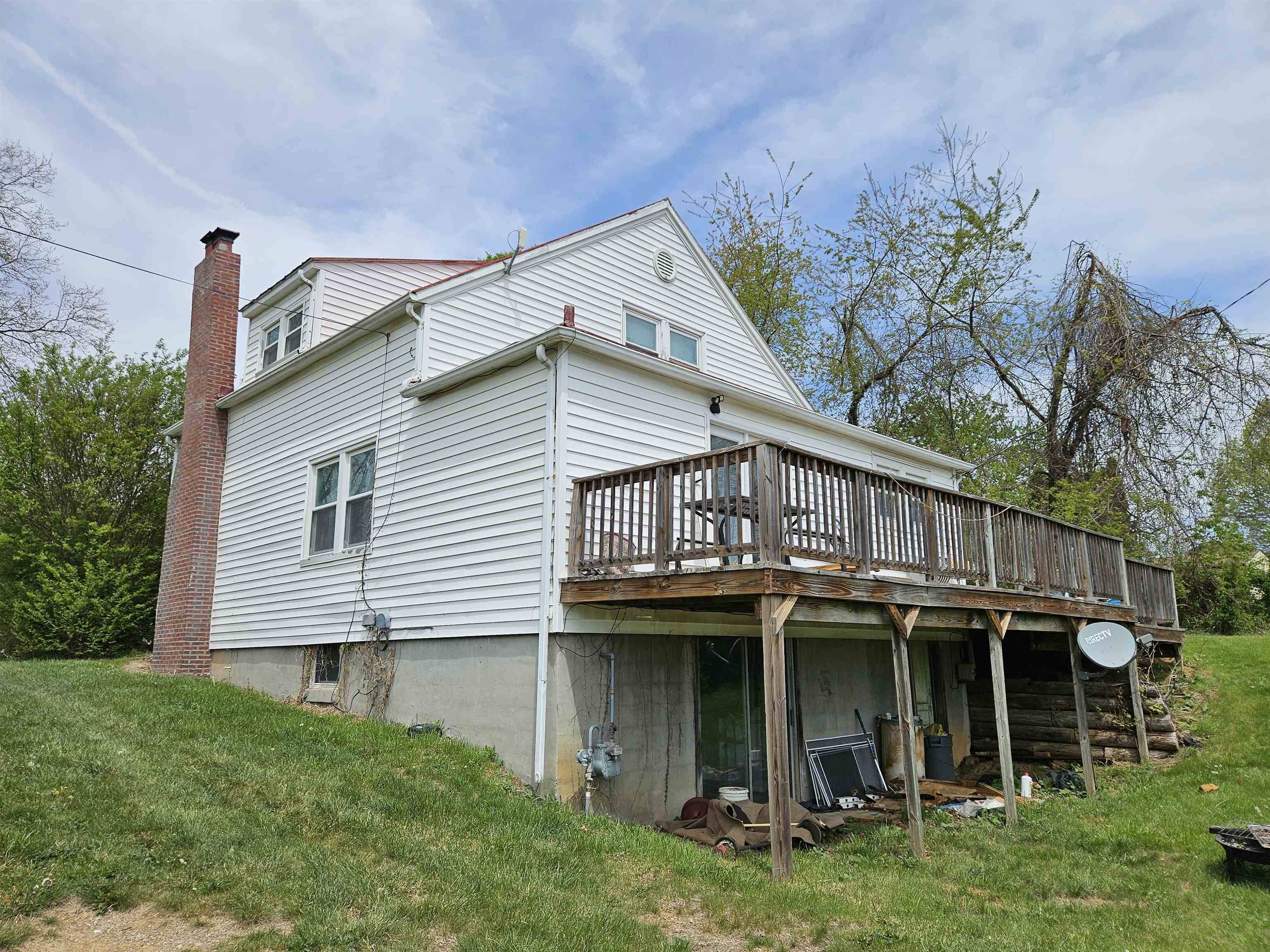 Christiansburg, VA 24073,990 ELK DR