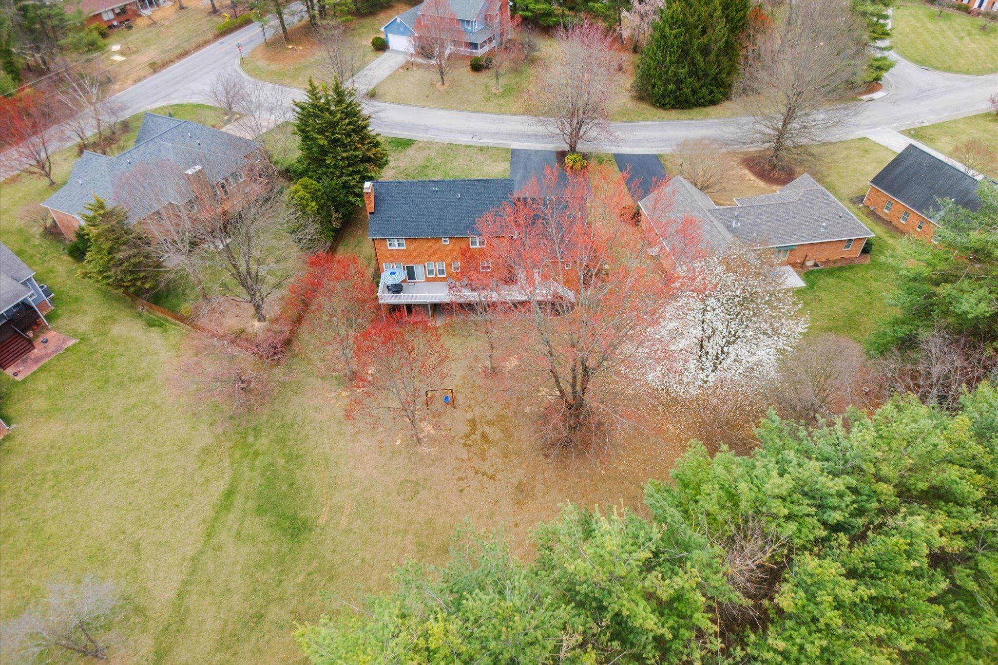 Blacksburg, VA 24060,102 Mateer CIR