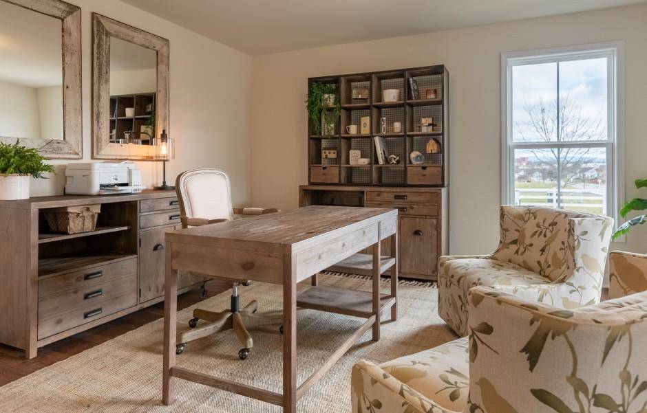 Blacksburg, VA 24060,1054 Balsam LN