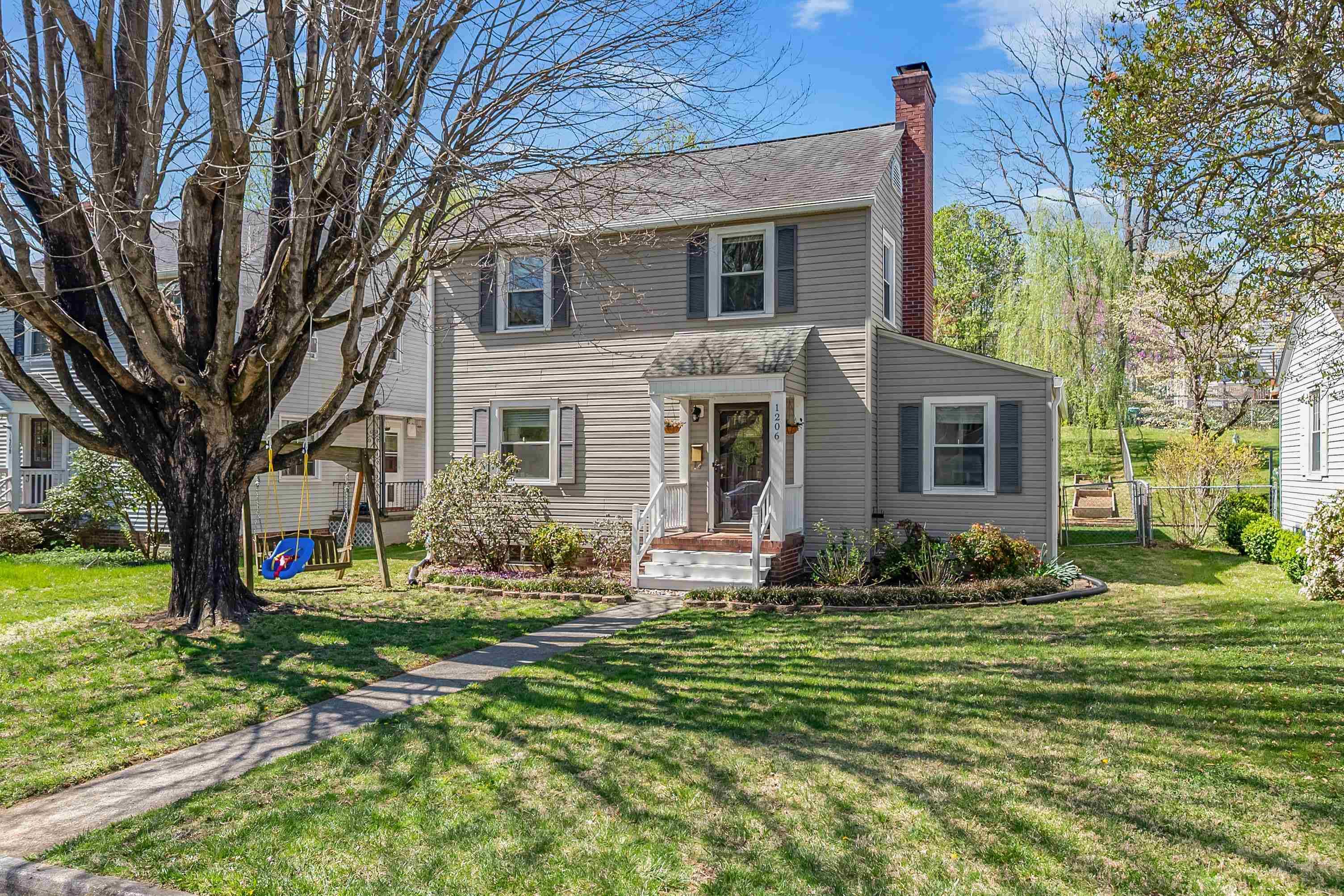 Radford, VA 24141,1206 FEDERAL ST