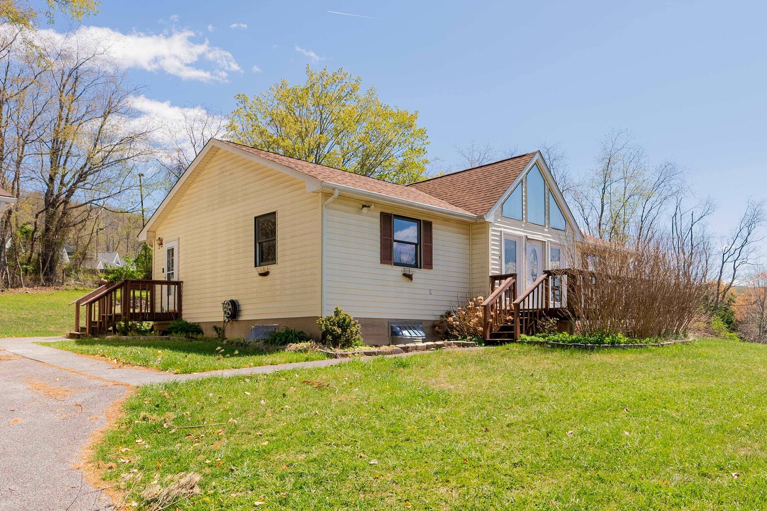 Radford, VA 24141,3280 NW Peppers Ferry RD