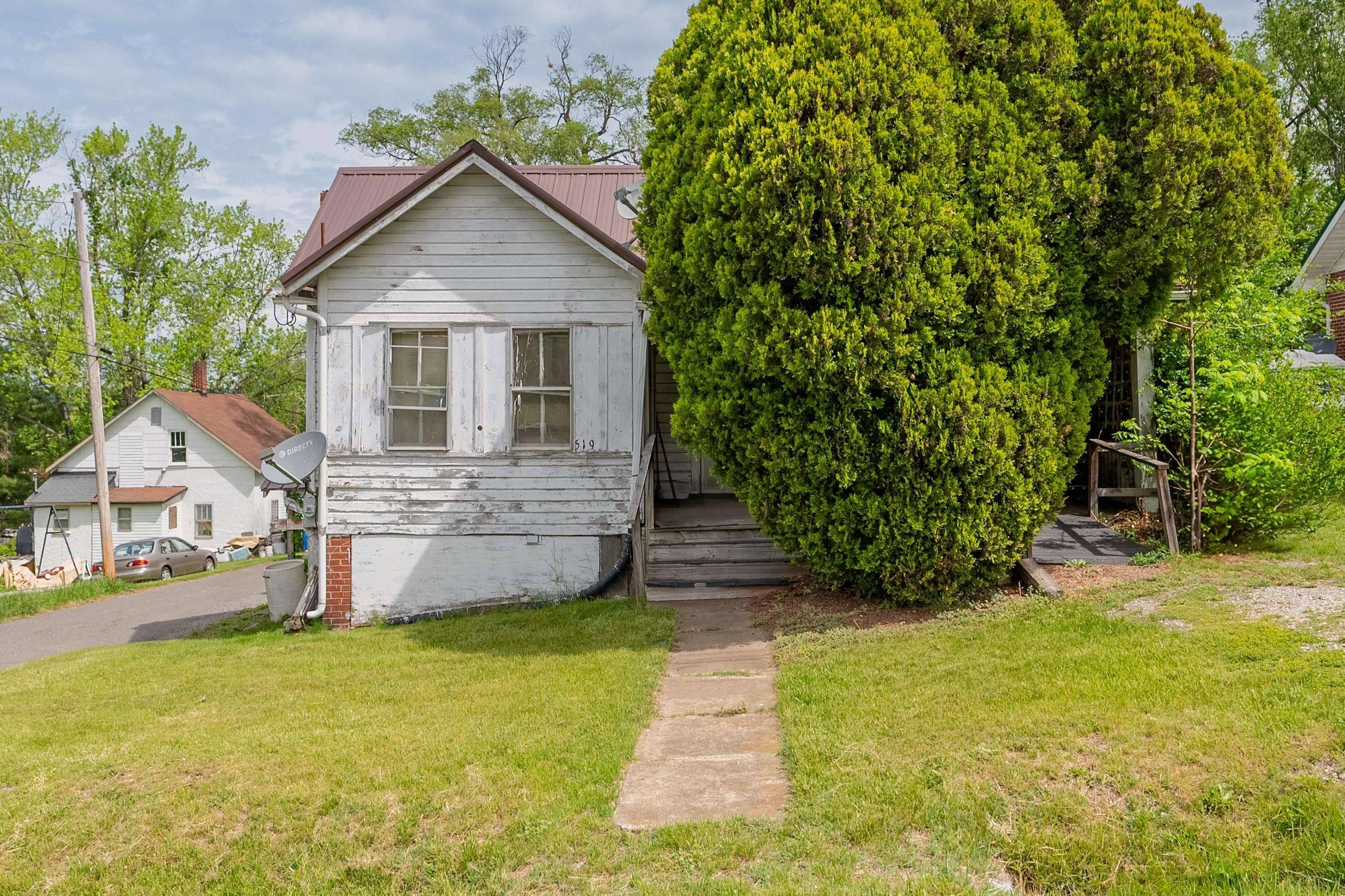 Pulaski, VA 24301,519 Stuart AVE