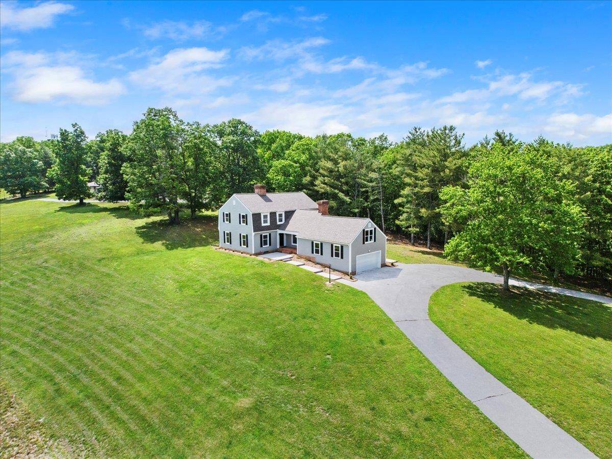 Radford, VA 24141,115 Charmont DR