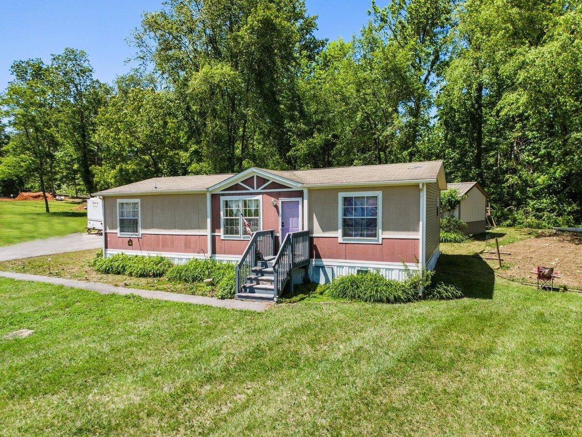 Pearisburg, VA 24134,152 Evergreen RD