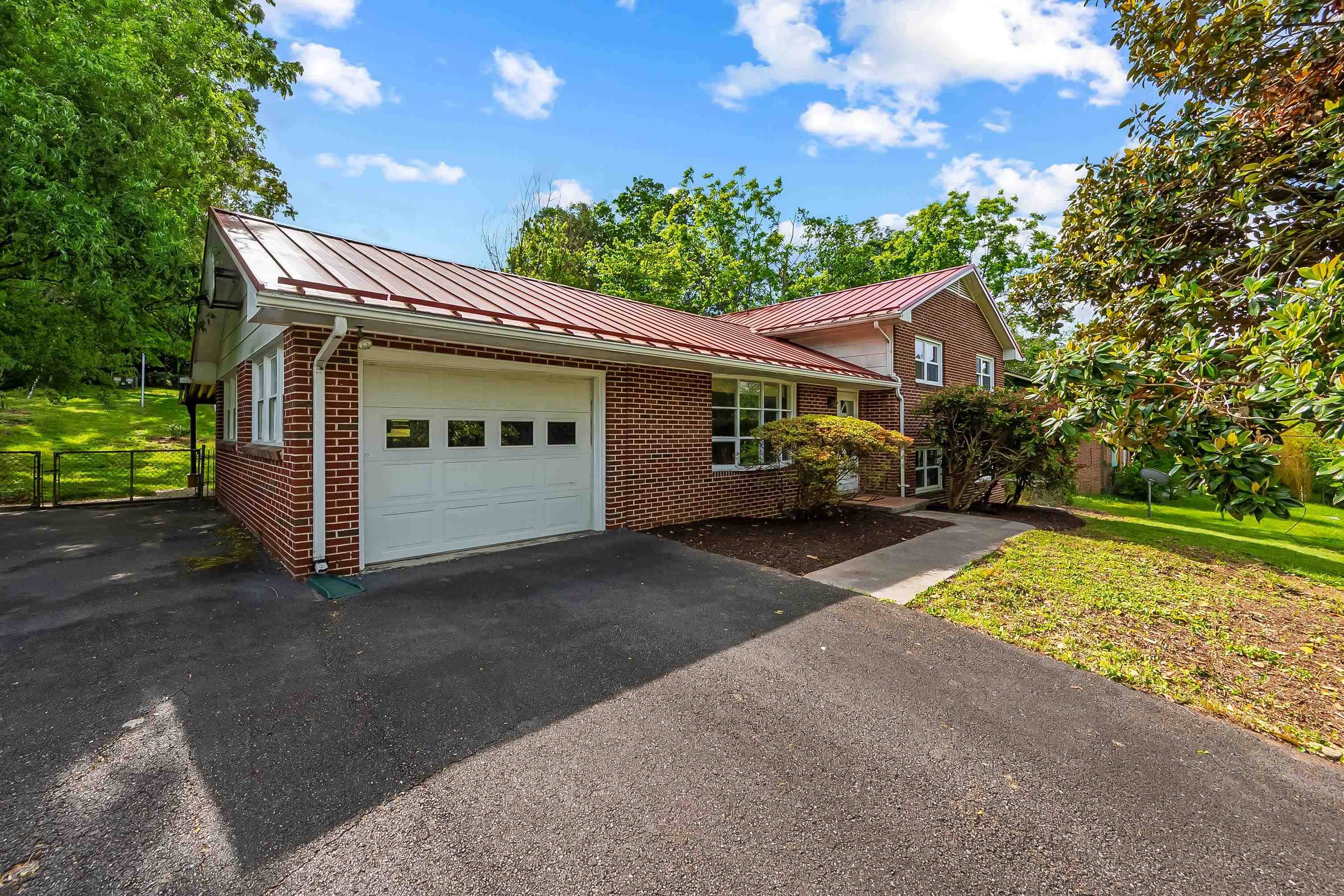 Blacksburg, VA 24060,509 Alleghany St ST