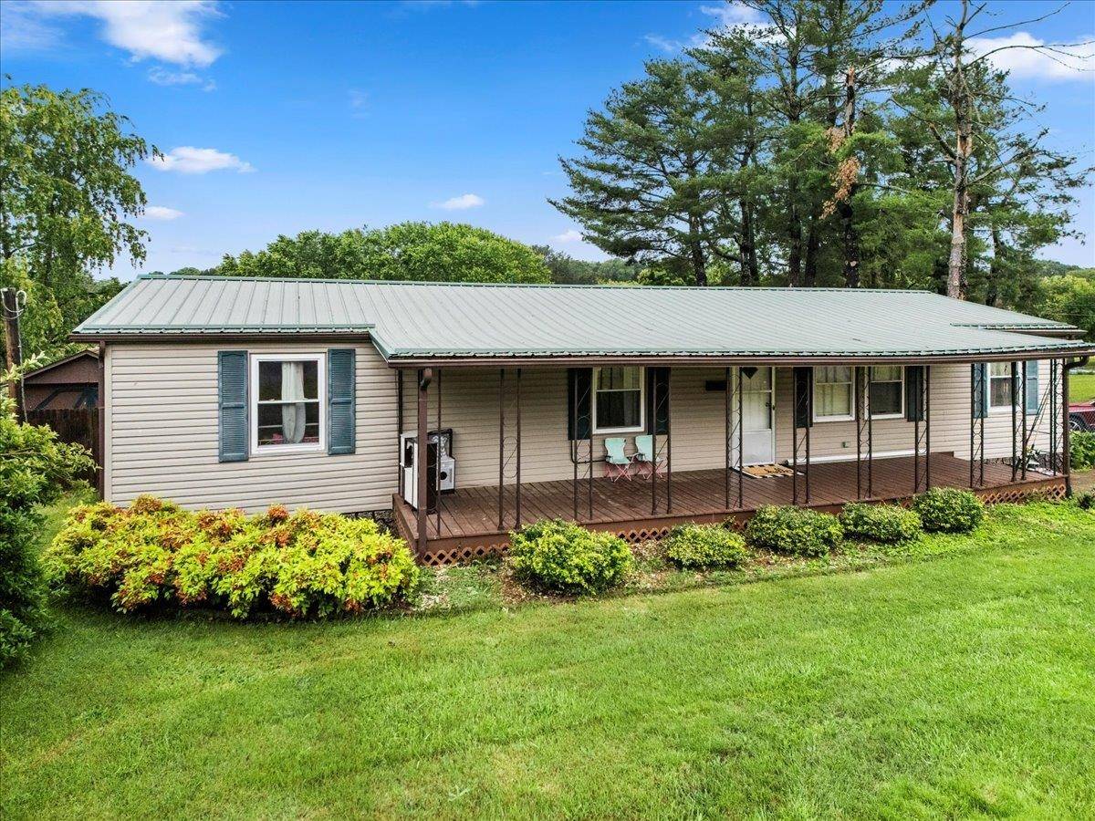 Dublin, VA 24084,5187 FAIR ACRES ST