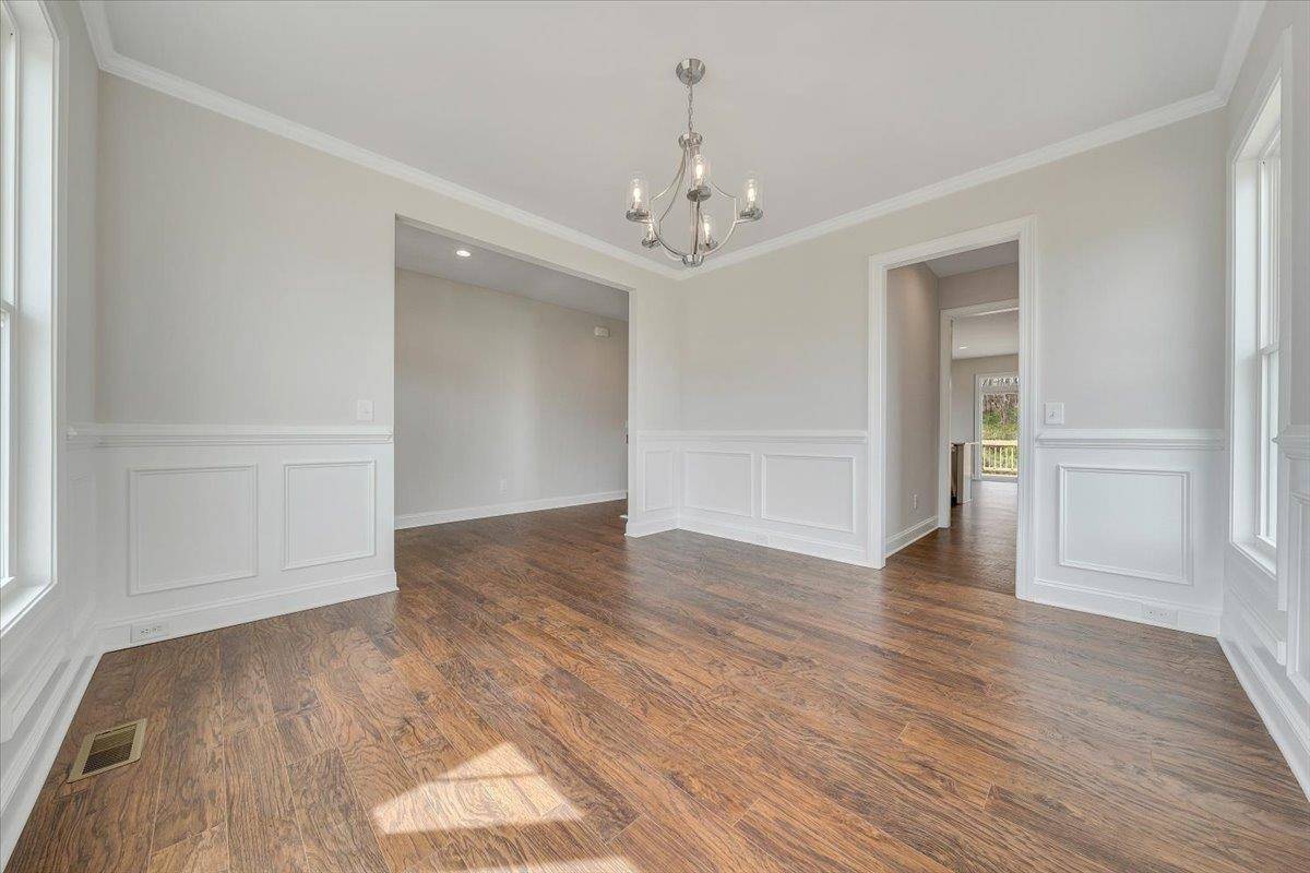 Blacksburg, VA 24060,1711 Kyles WAY