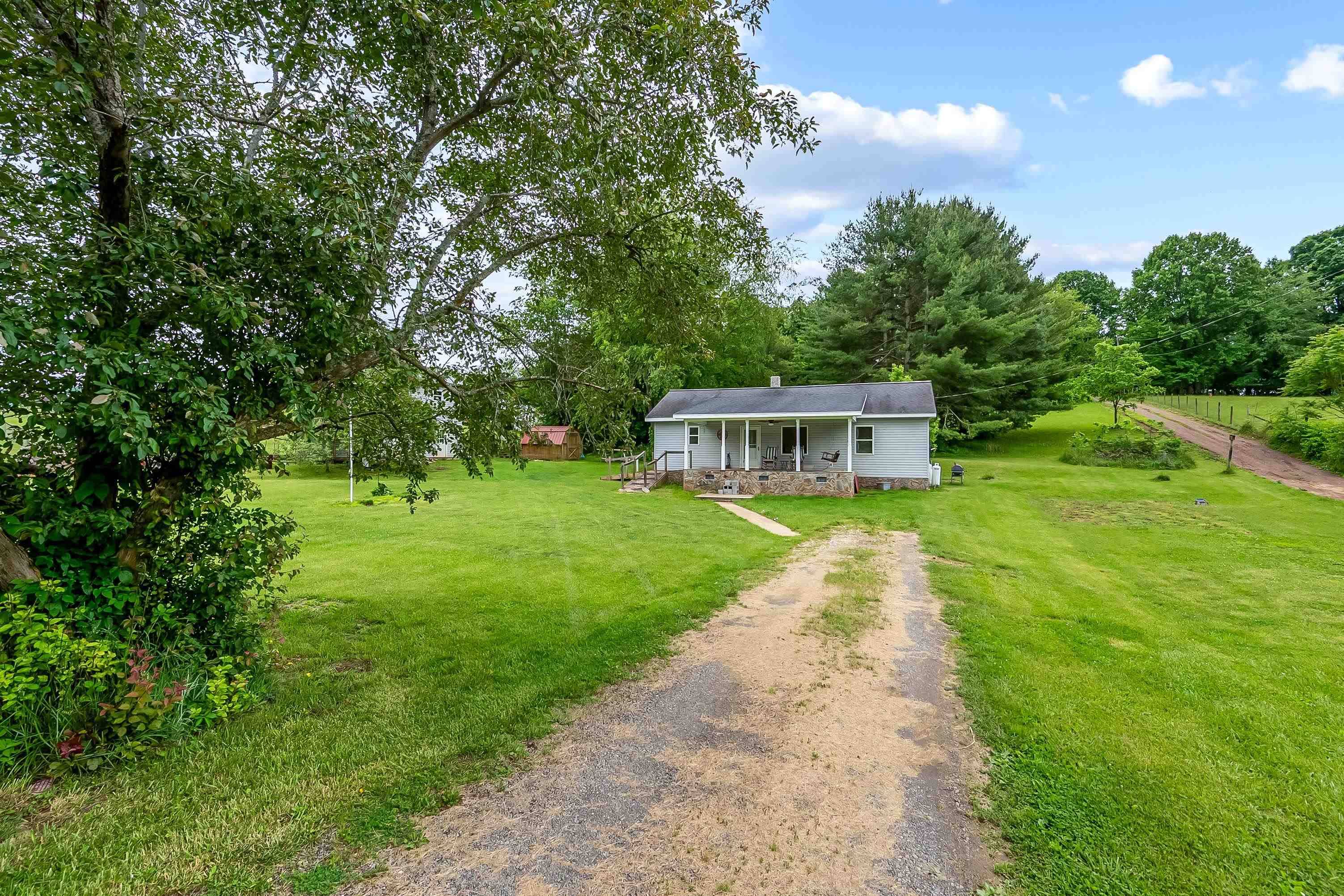 Max Meadows, VA 24360,451 Payne Town RD