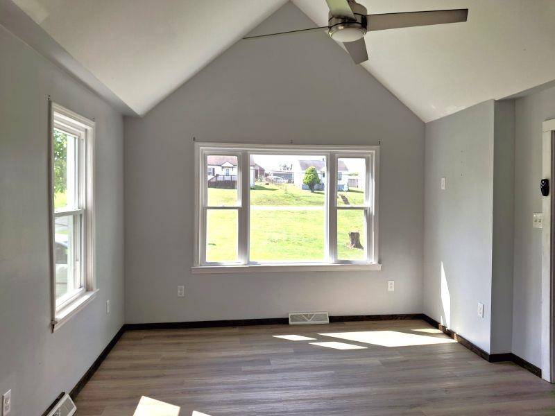 Pearisburg, VA 24134,505 Monroe ST