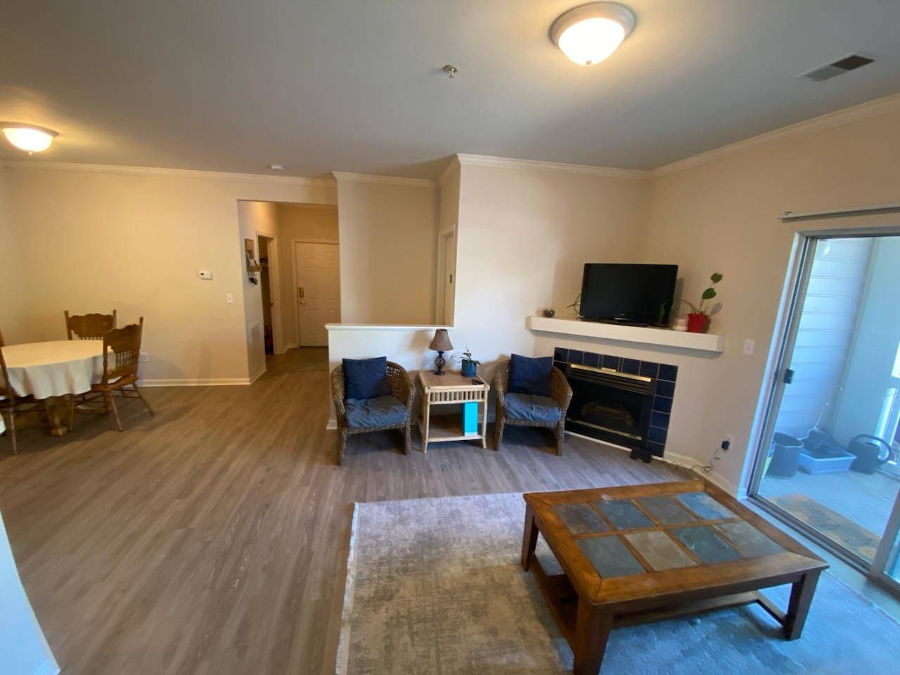 Blacksburg, VA 24060,215 #4101 S Knollwood DR