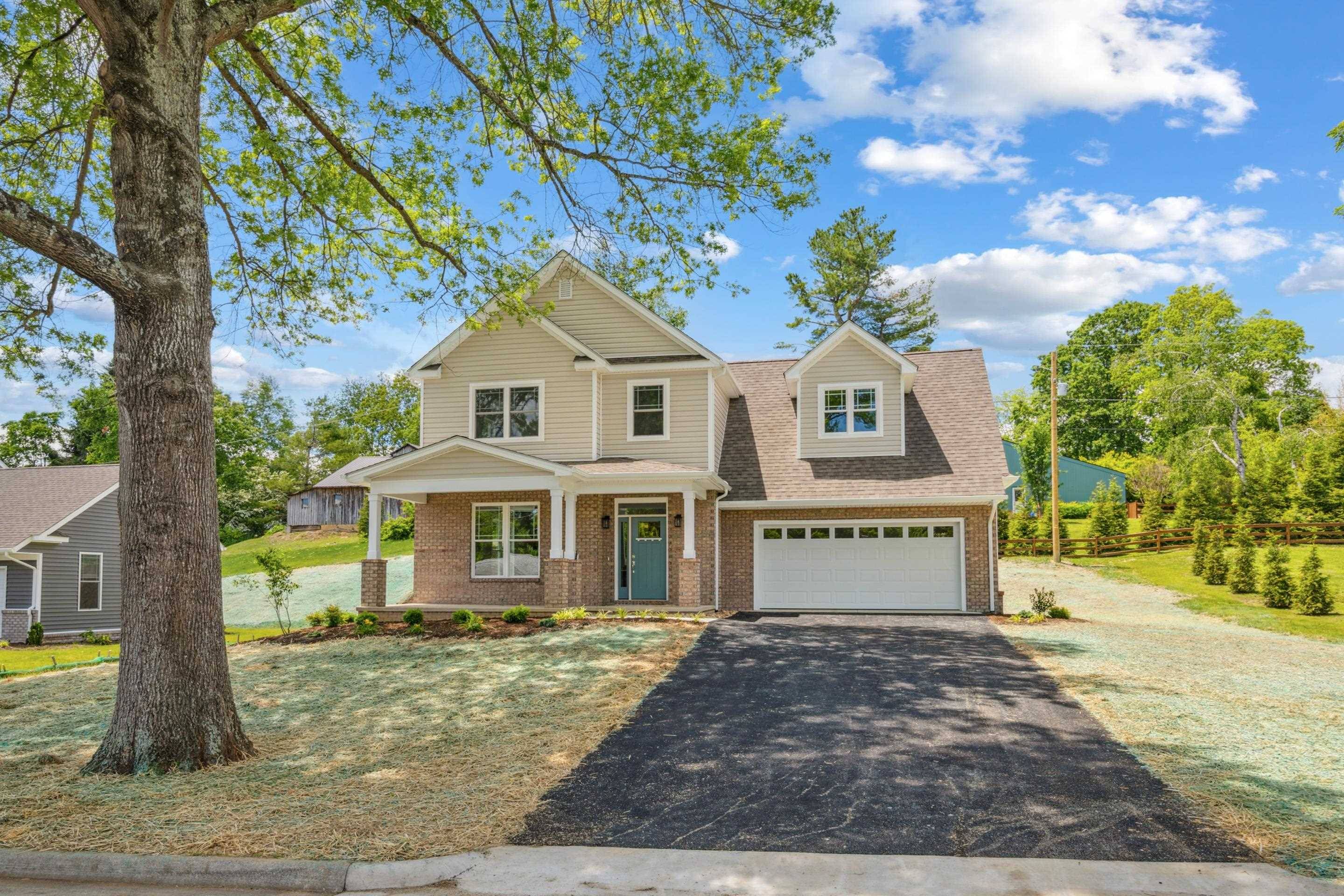 Blacksburg, VA 24060,1606 Kennedy AVE