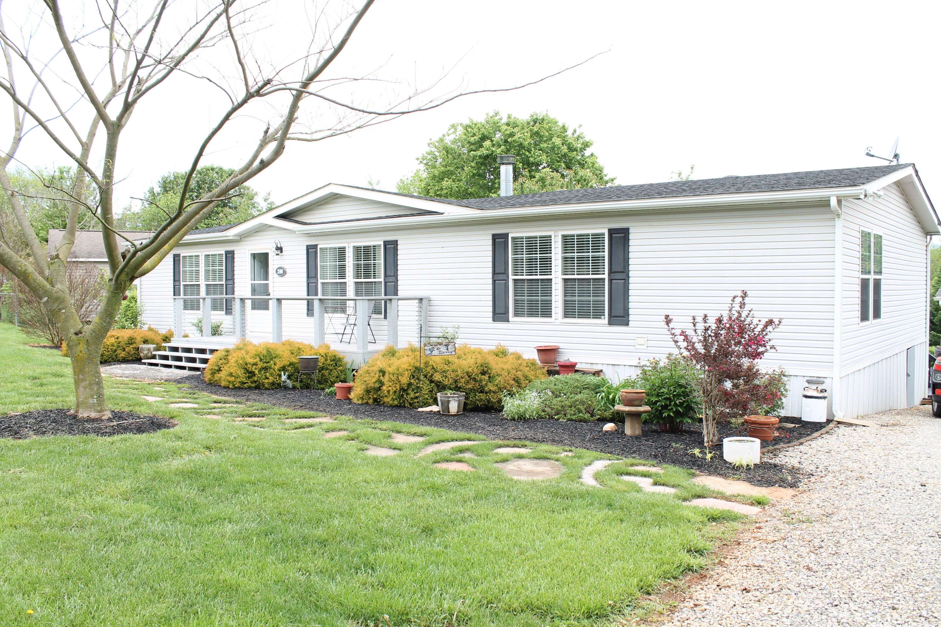 Goodview, VA 24095,200 Byrnes ST