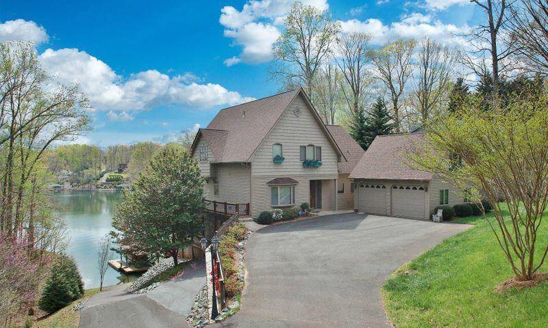 Wirtz, VA 24184,588 Fox Chase RD