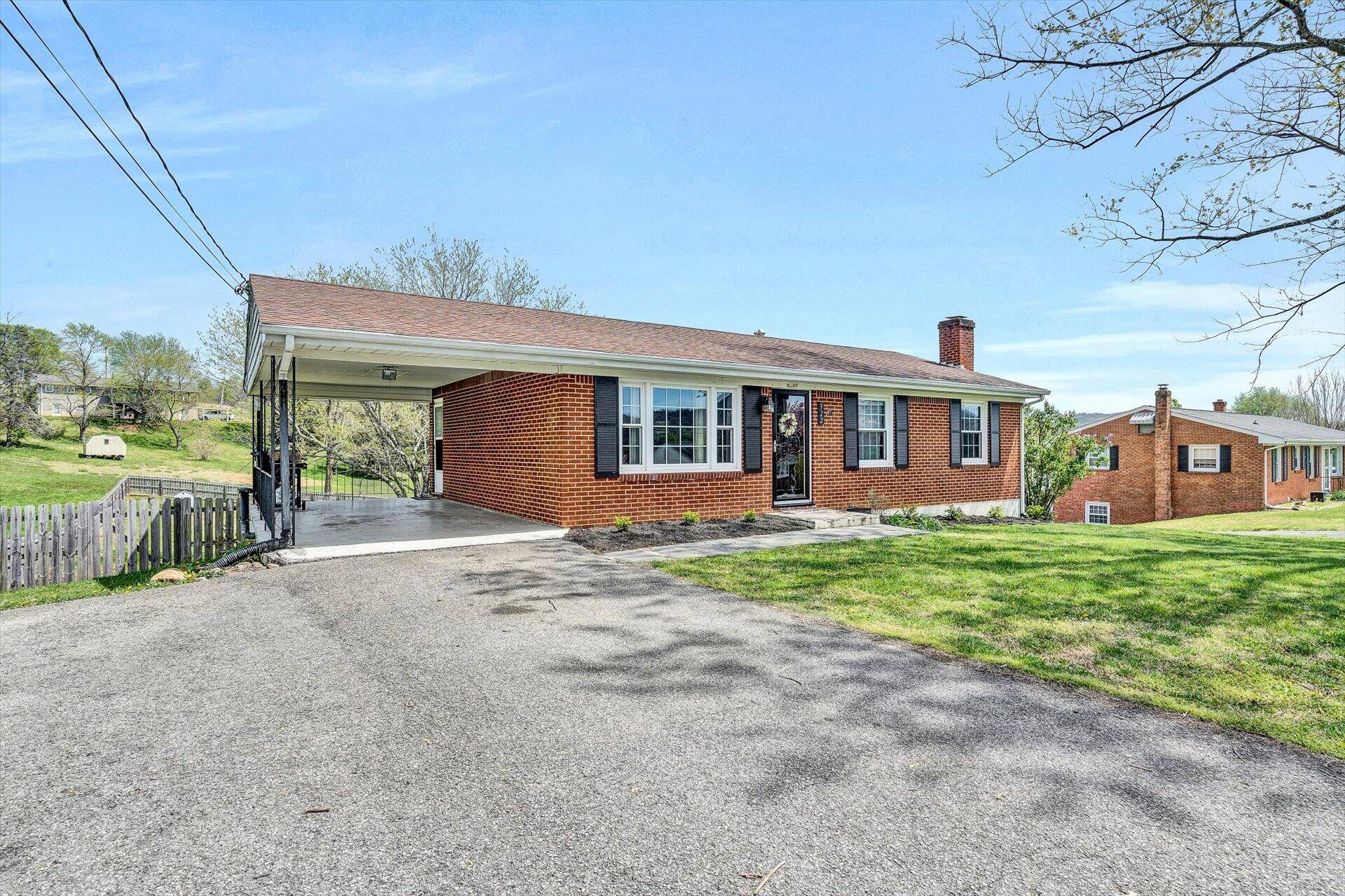 Daleville, VA 24083,322 Orchard DR