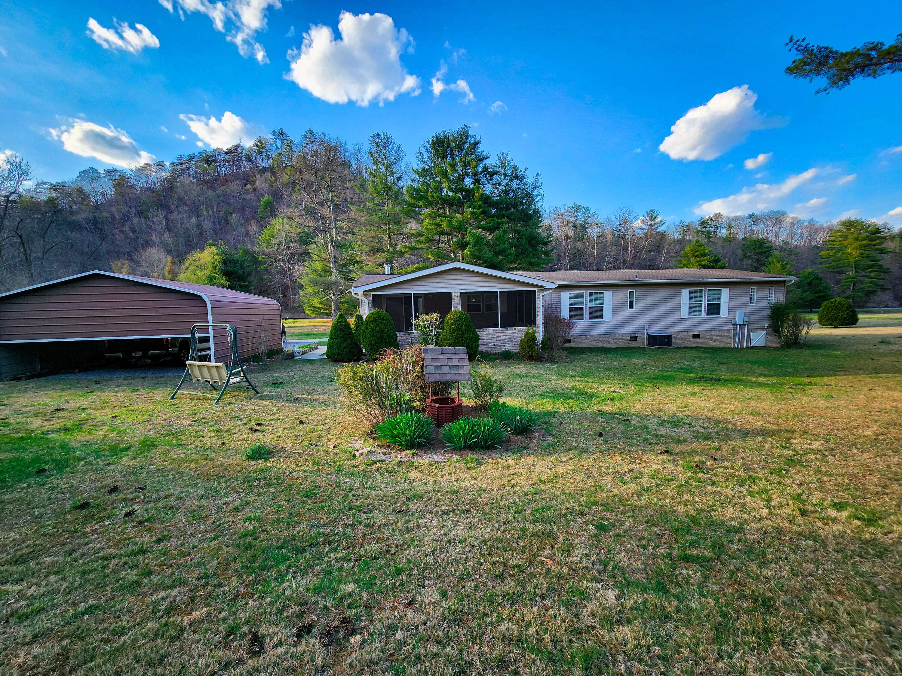 Warm Springs, VA 24484,1015 Bolars Draft RD