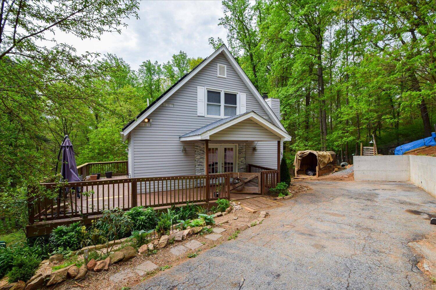 Boones Mill, VA 24065,110 Autumn CIR