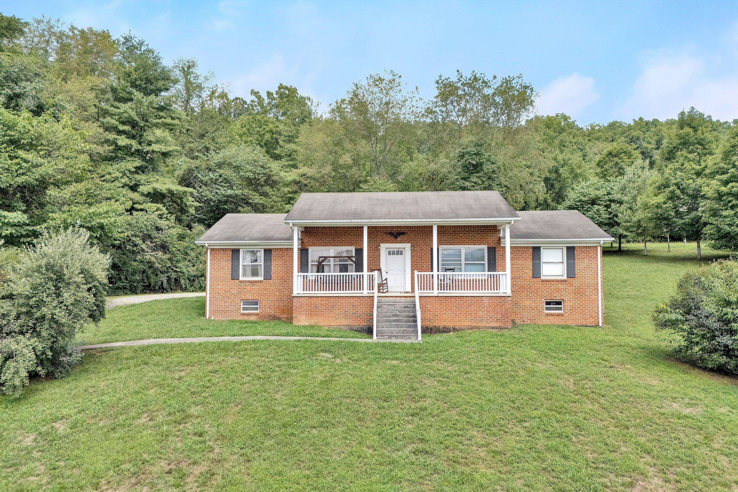 New Castle, VA 24127,24930 Craigs Creek RD