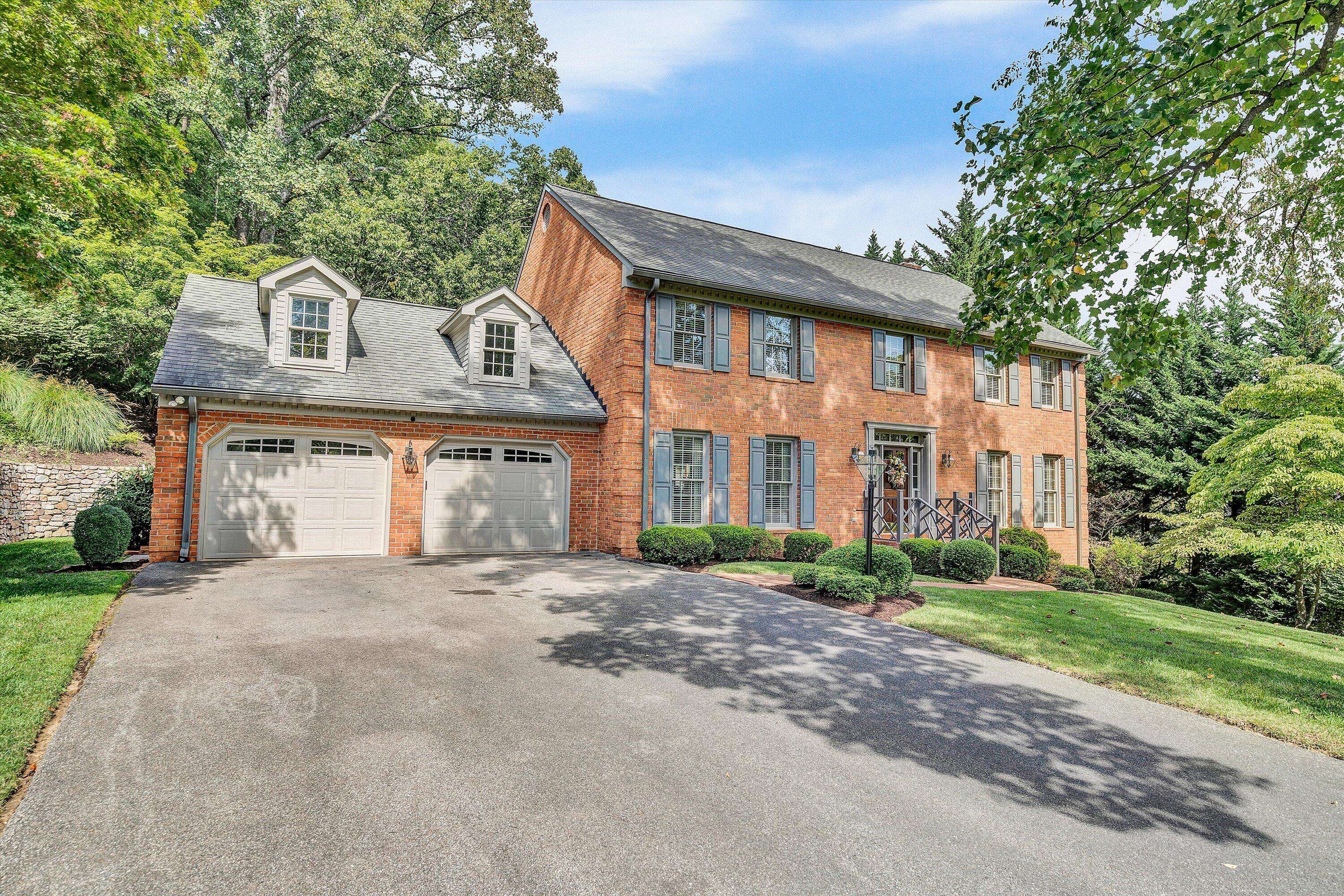 Roanoke, VA 24018,5184 Meadow Valley CIR