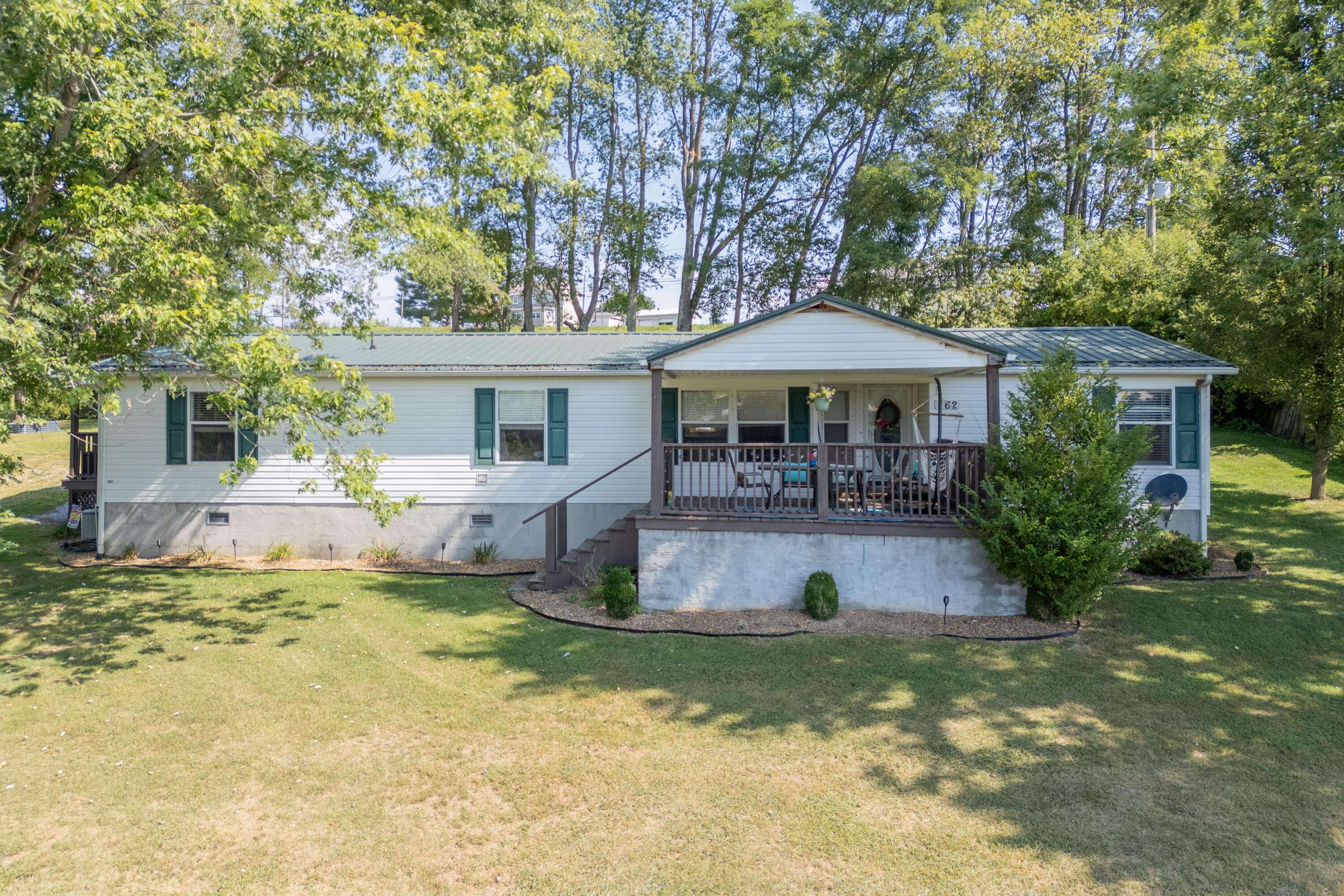 Rural Retreat, VA 24368,162 Hazelnut LN