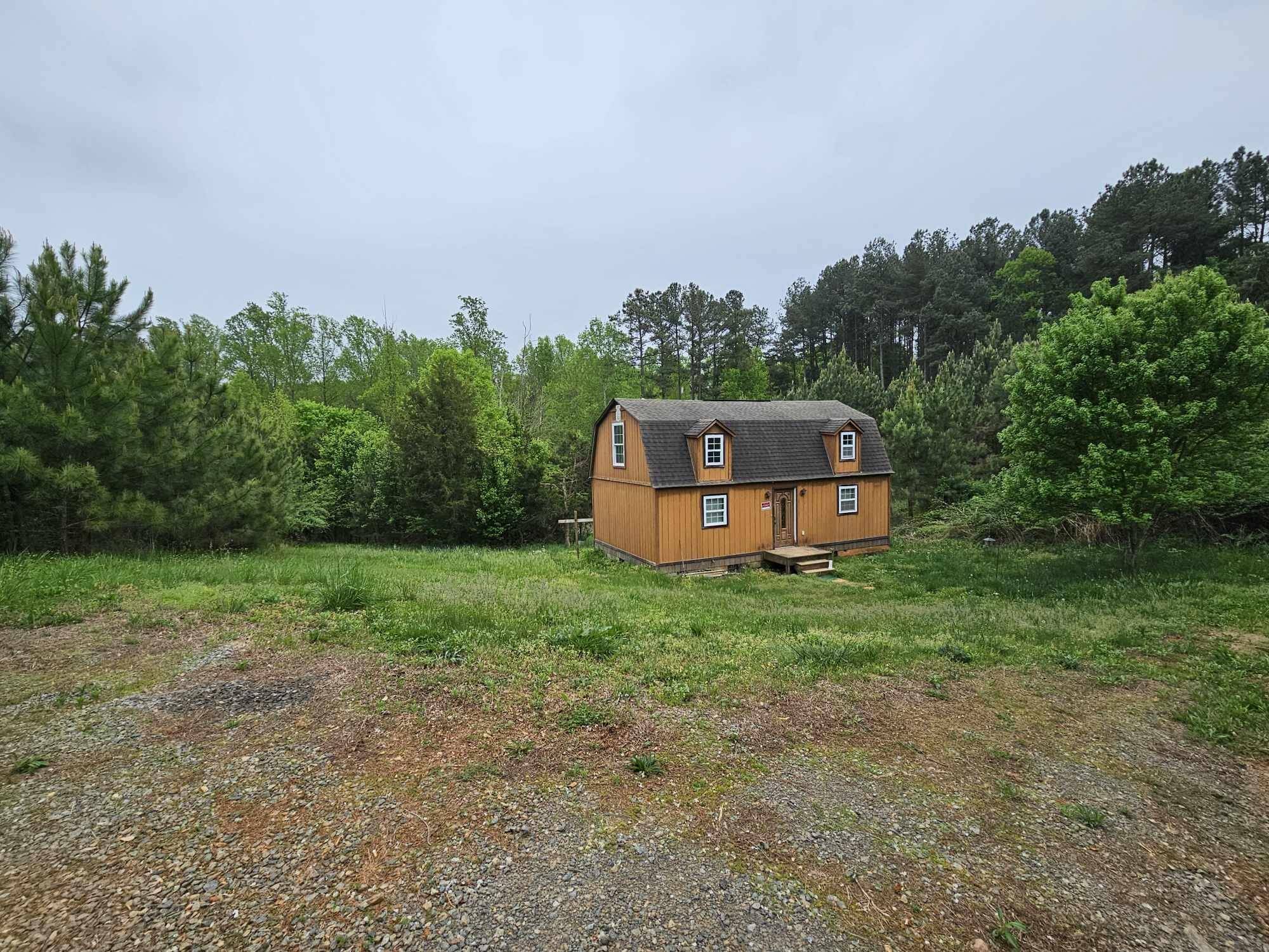 Glade Hill, VA 24092,5004 Colonial Tpke